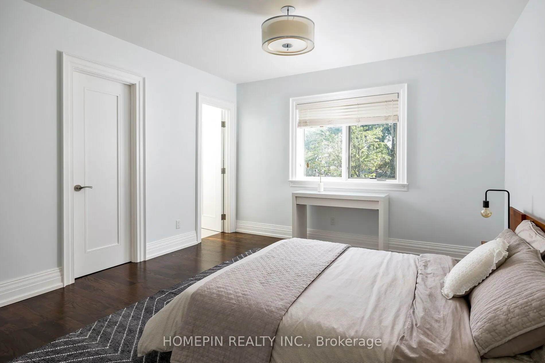 5 Callahan Road