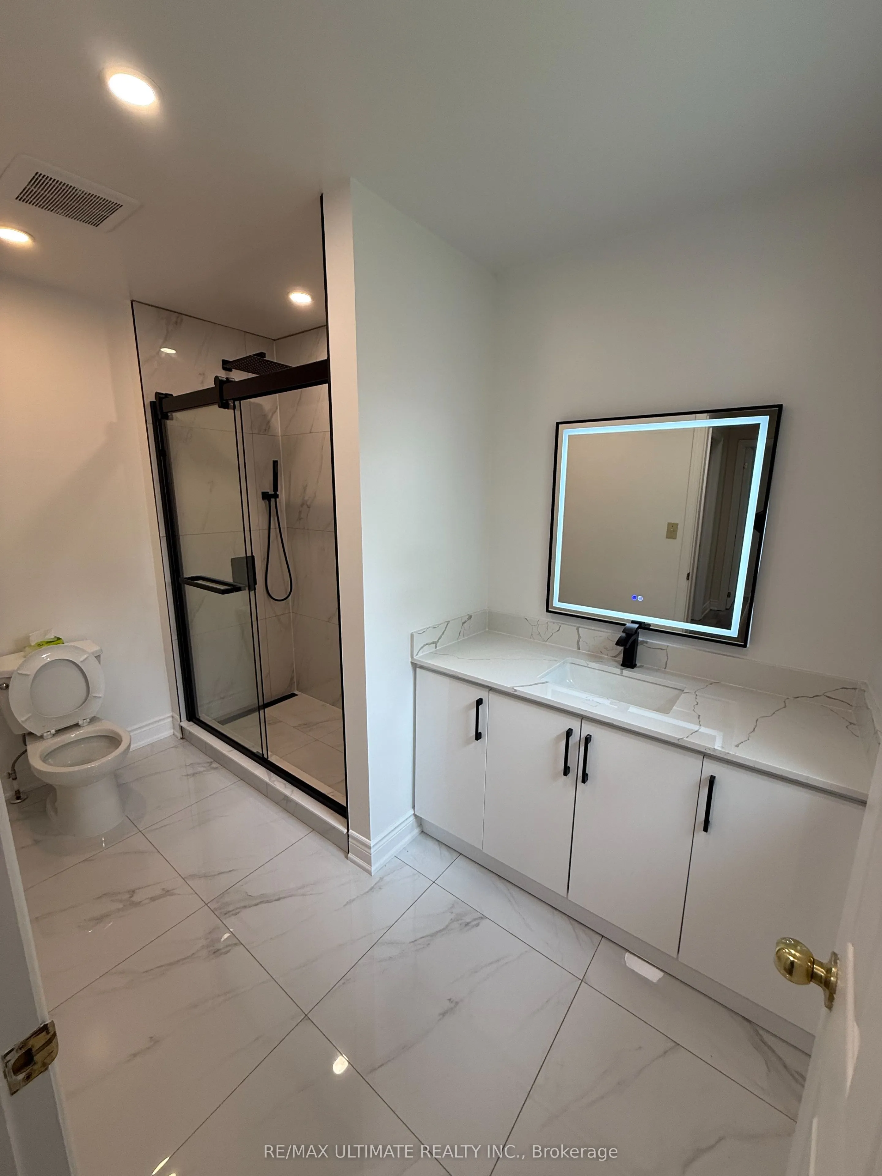 50 Pinery Lane, #Side Unit B