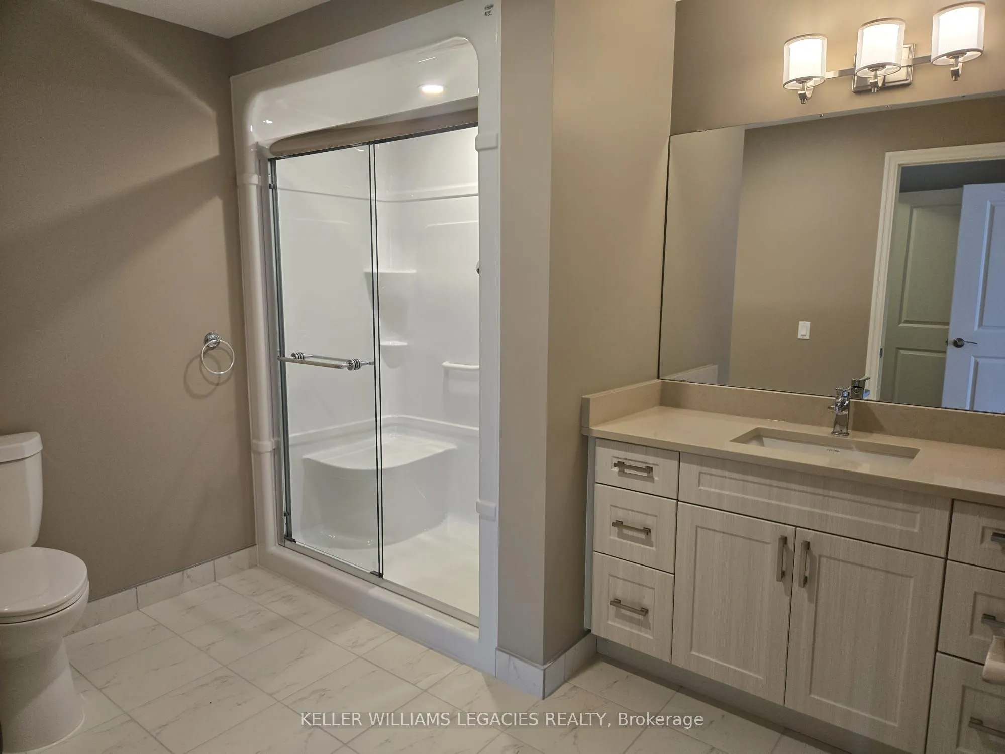 460 William Graham Drive, #113
