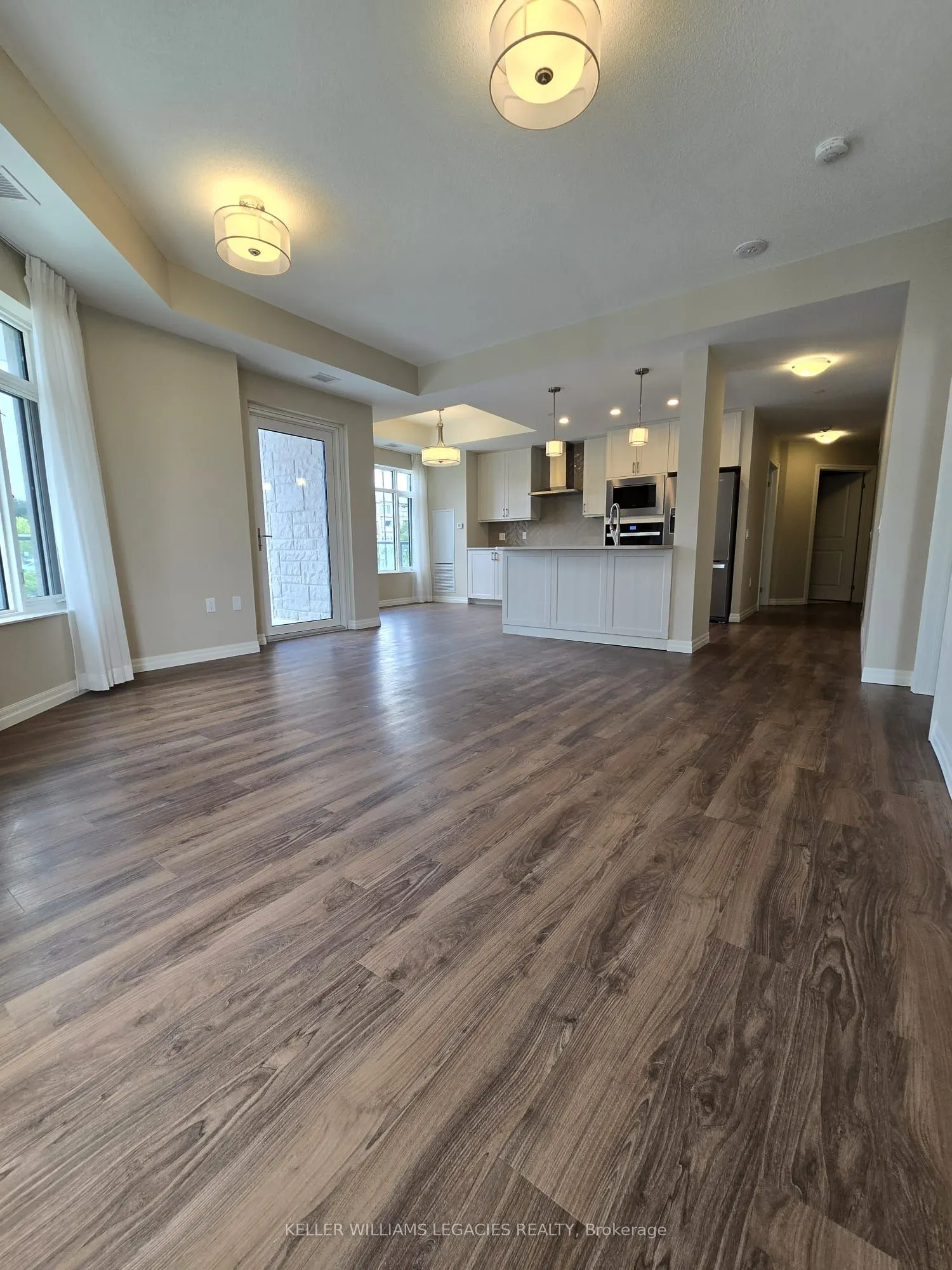 460 William Graham Drive, #113