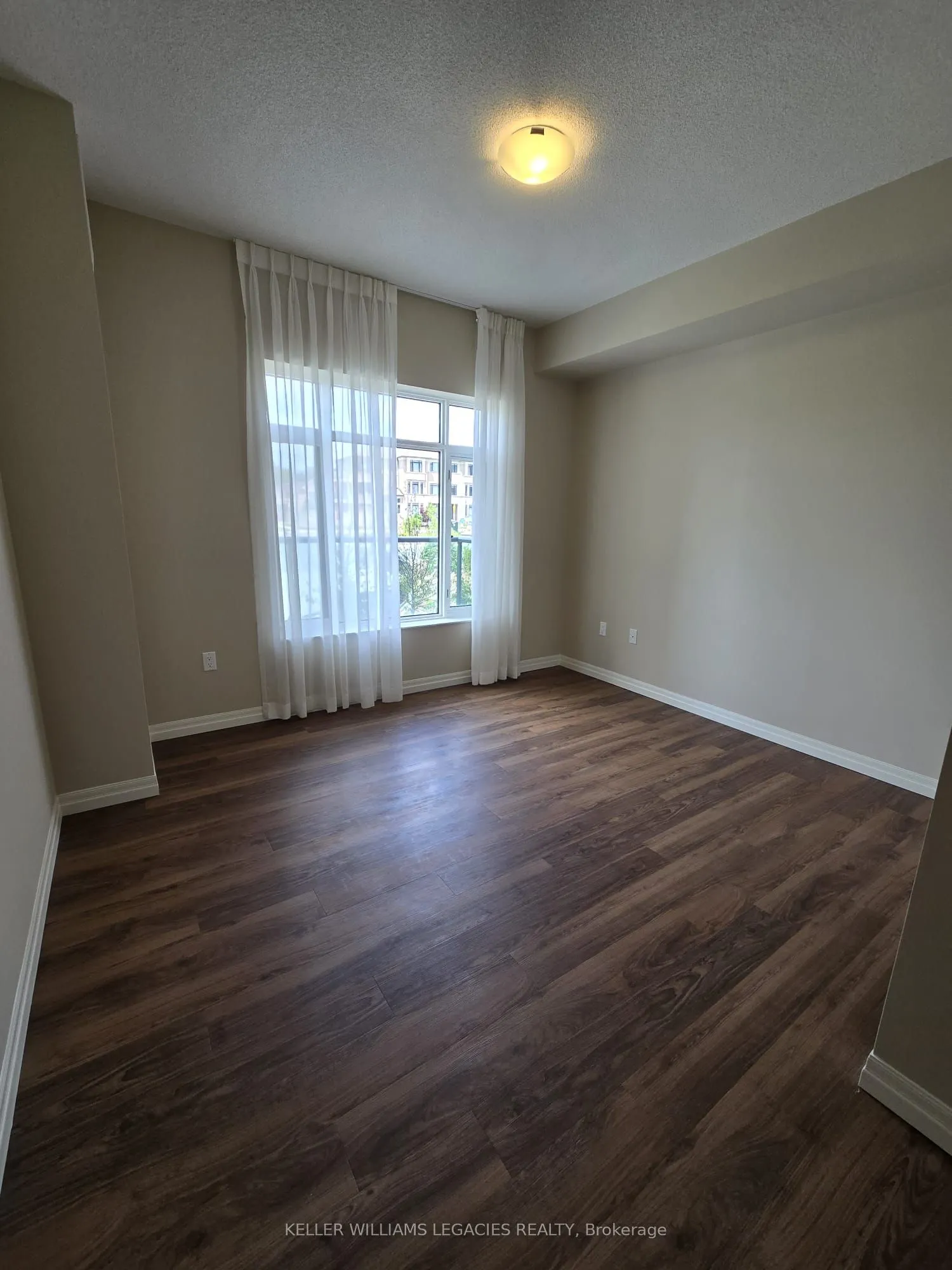 460 William Graham Drive, #113