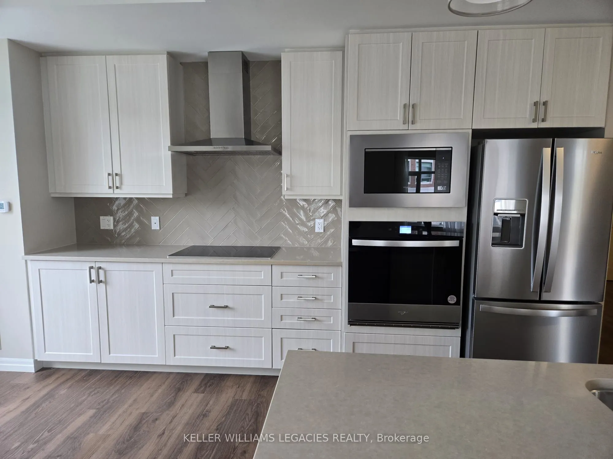 460 William Graham Drive, #113