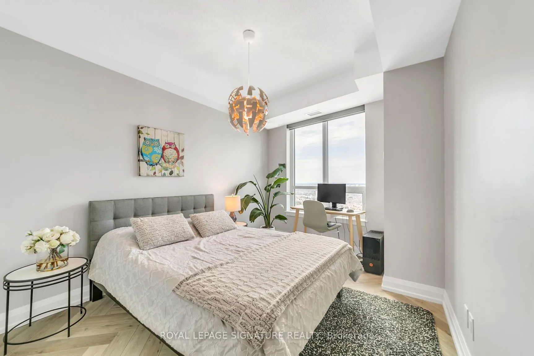 7161 Yonge Street, #Ph316