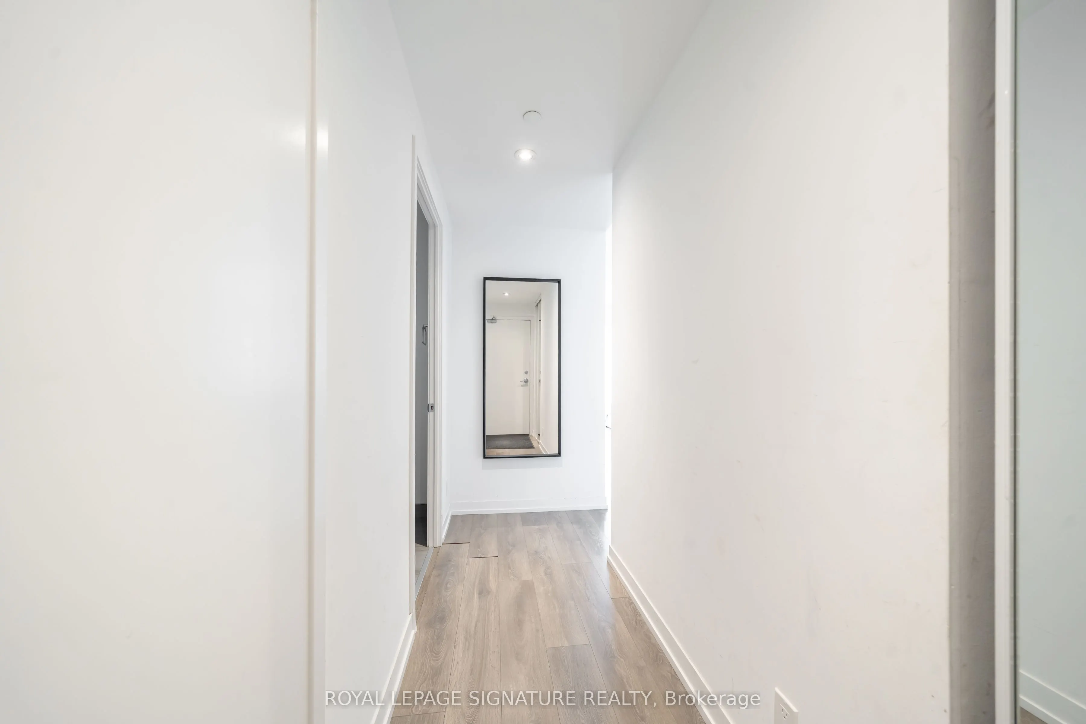 5 Buttermill Avenue #1005