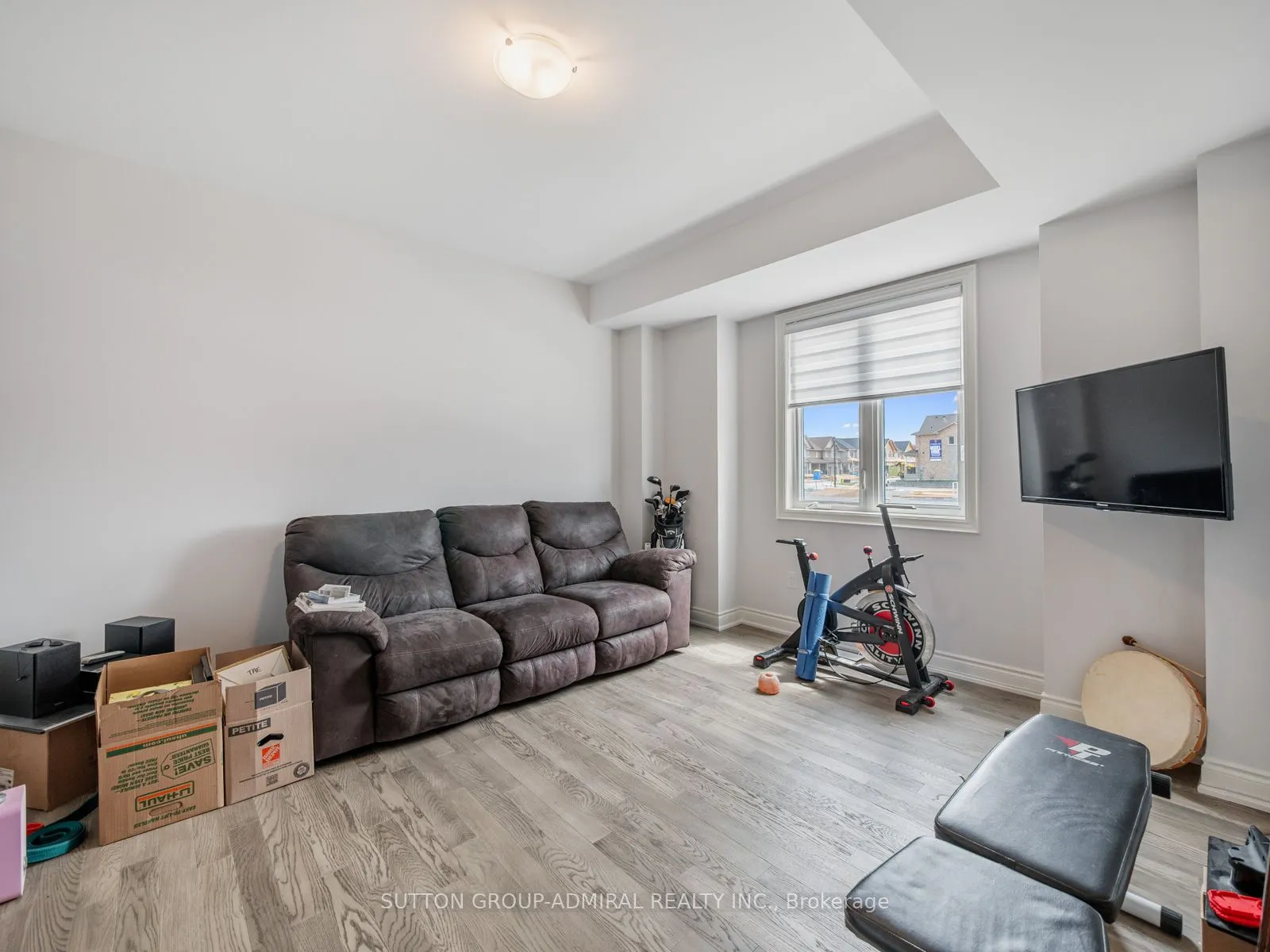 24 Alan Williams Trail