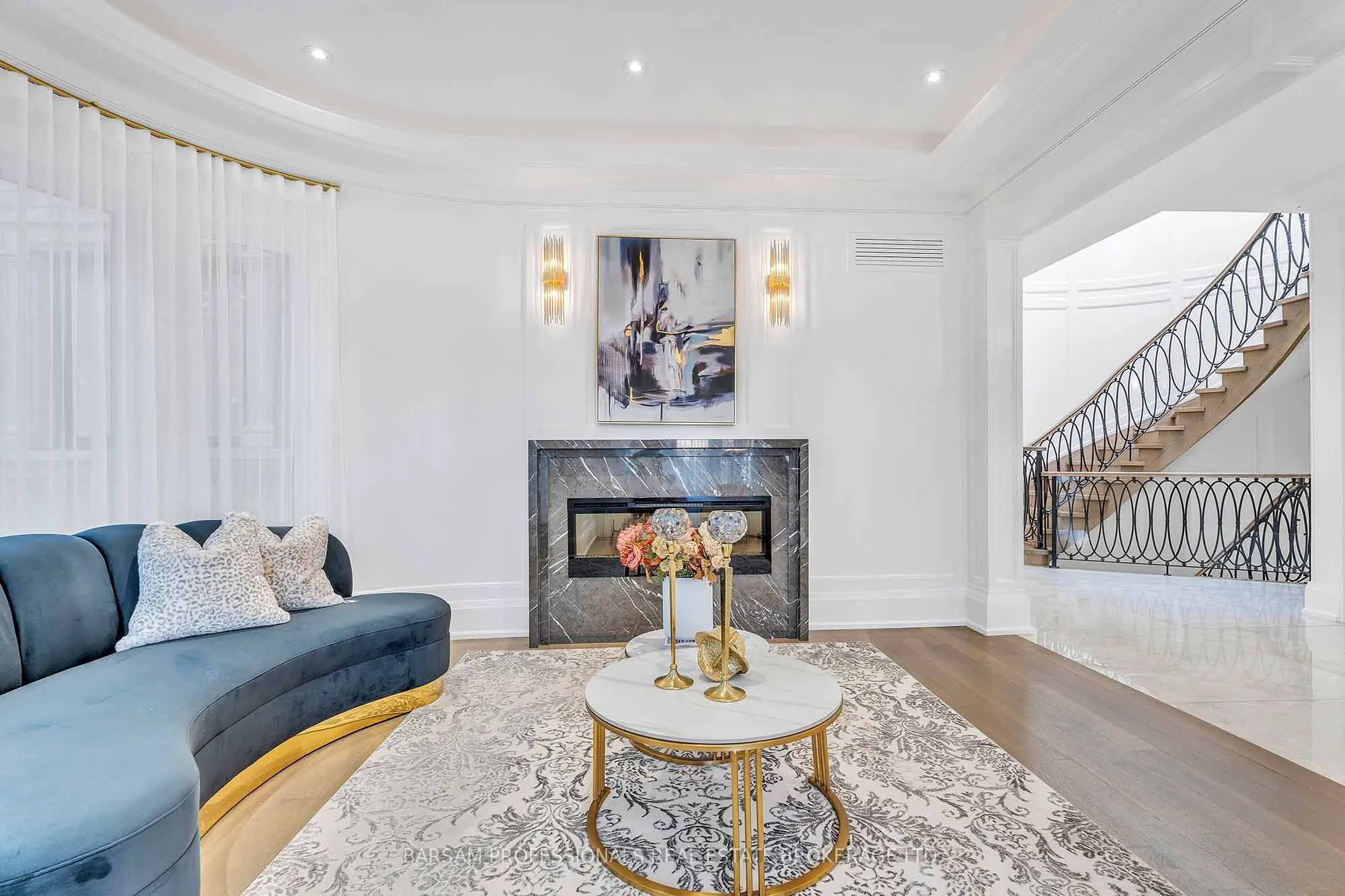 17 Towne Court