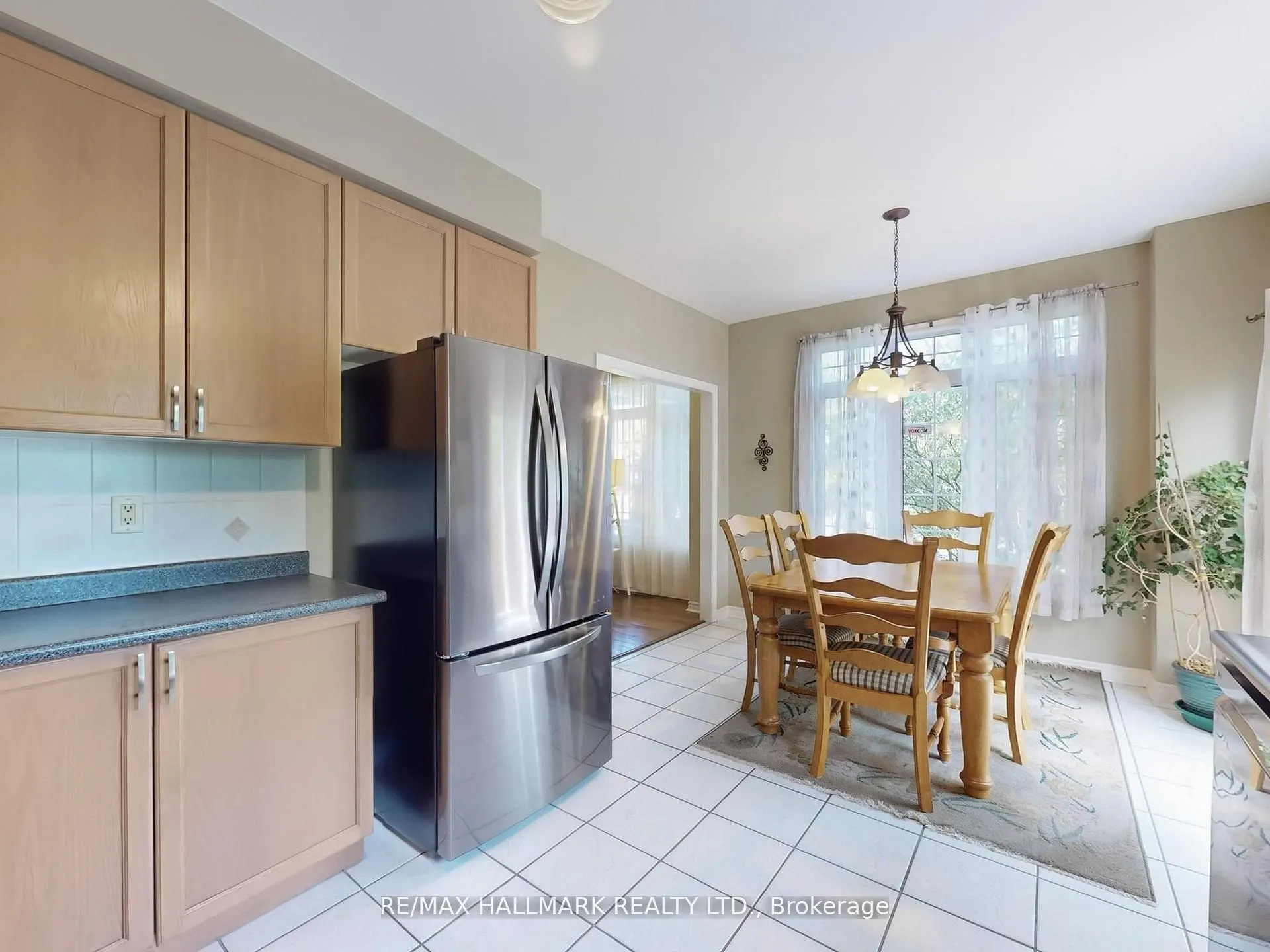 1 Lander Crescent