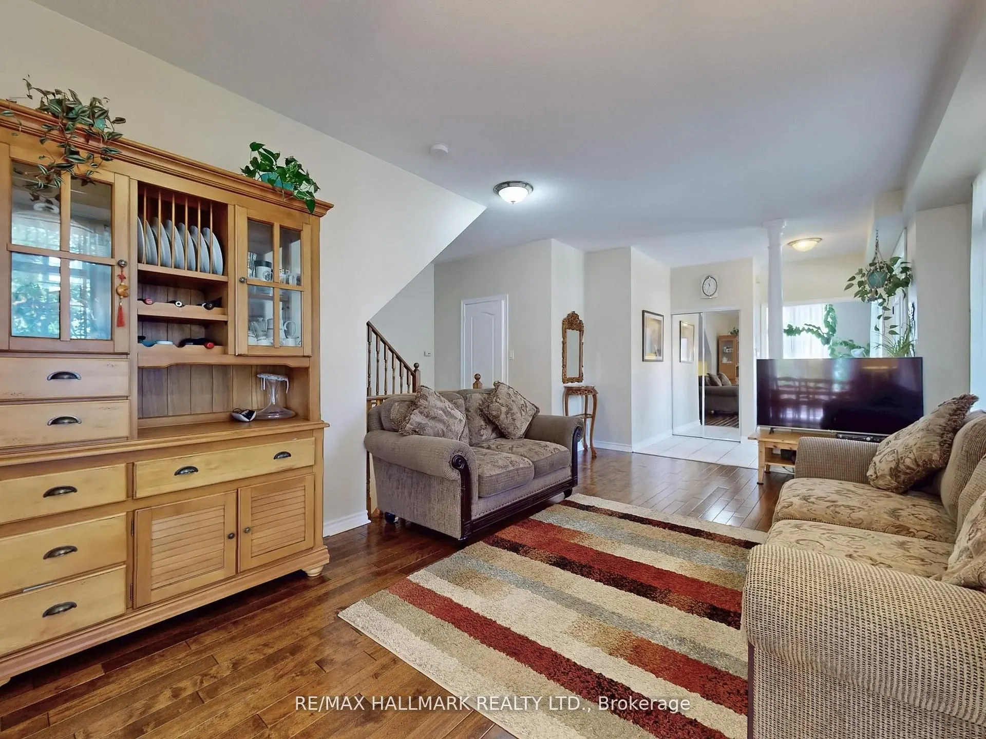 1 Lander Crescent