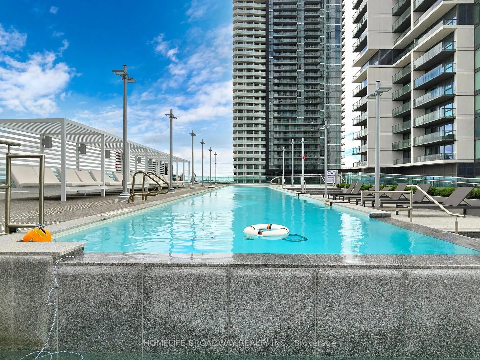 7890 Jane Street, #4809