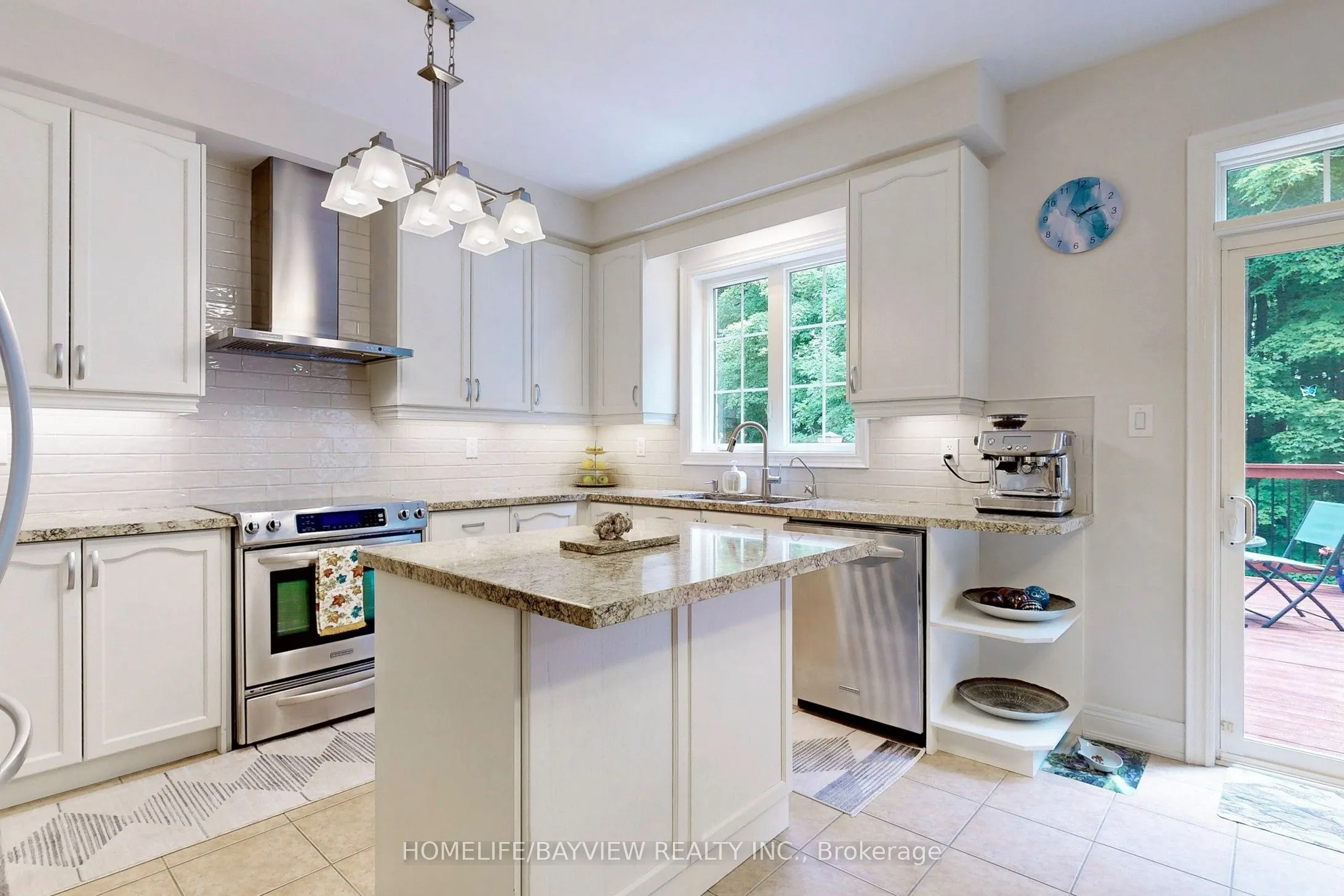 381 Maria Antonia Road