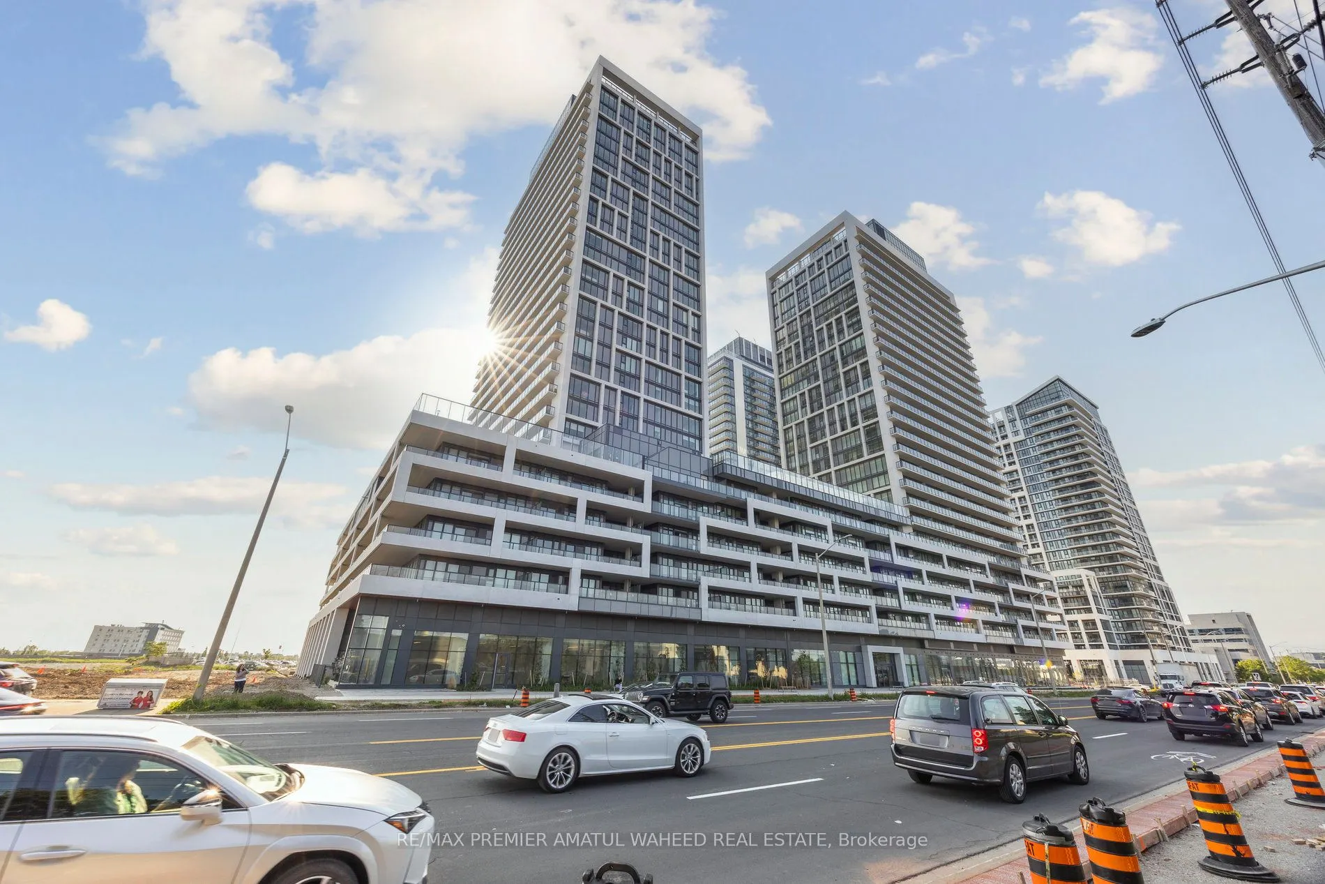 8960 Jane Street, #2121