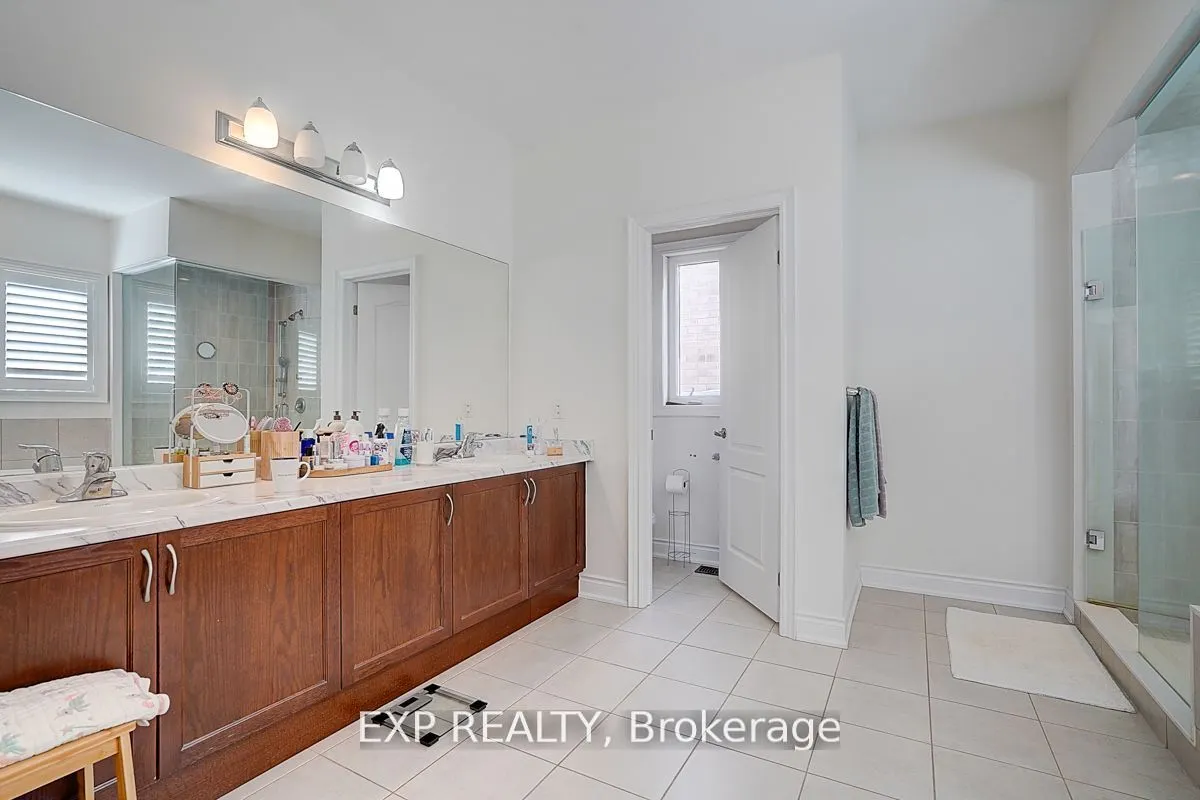 41 Walter Tunny Crescent