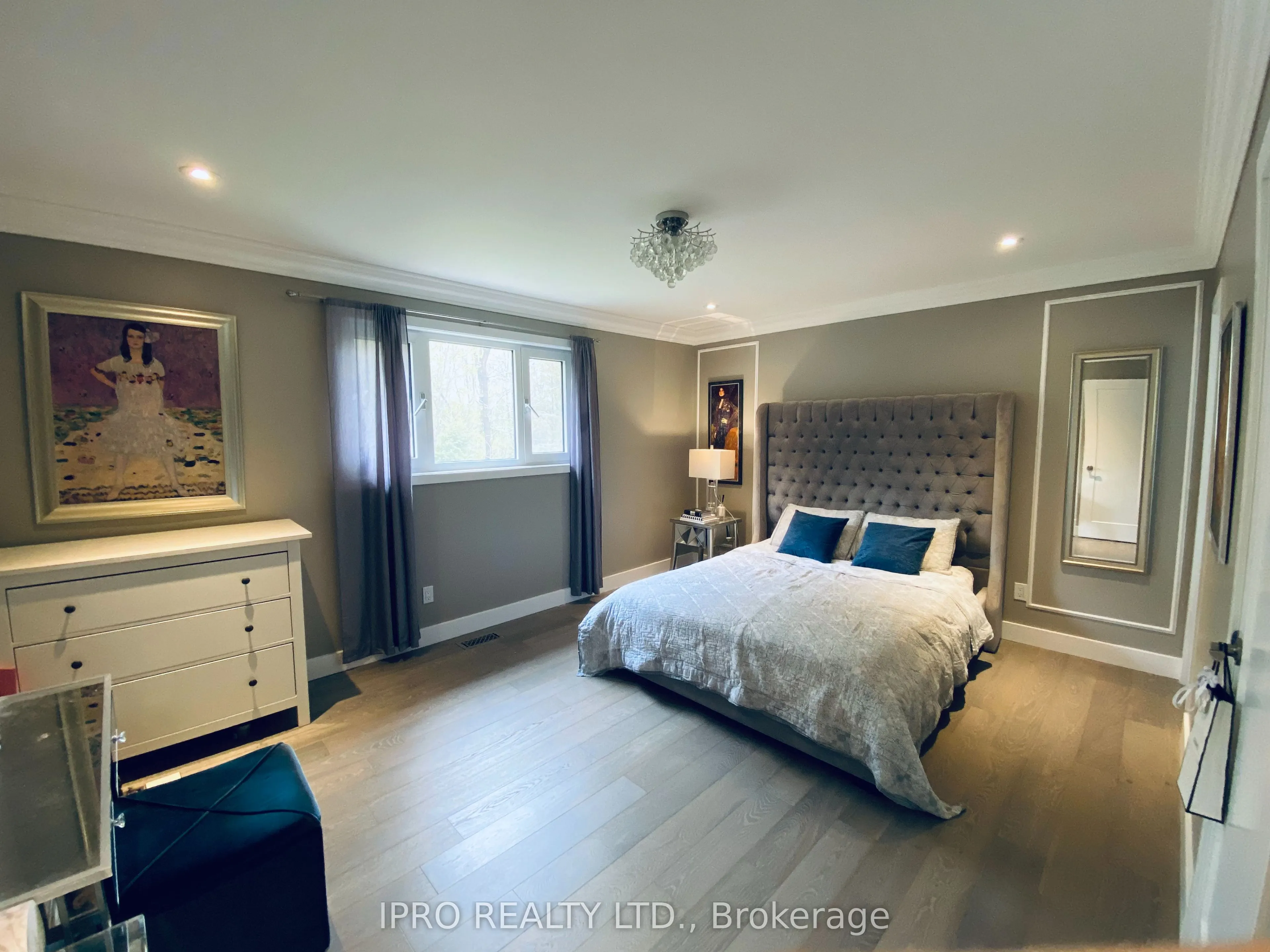 324 Airdrie Drive