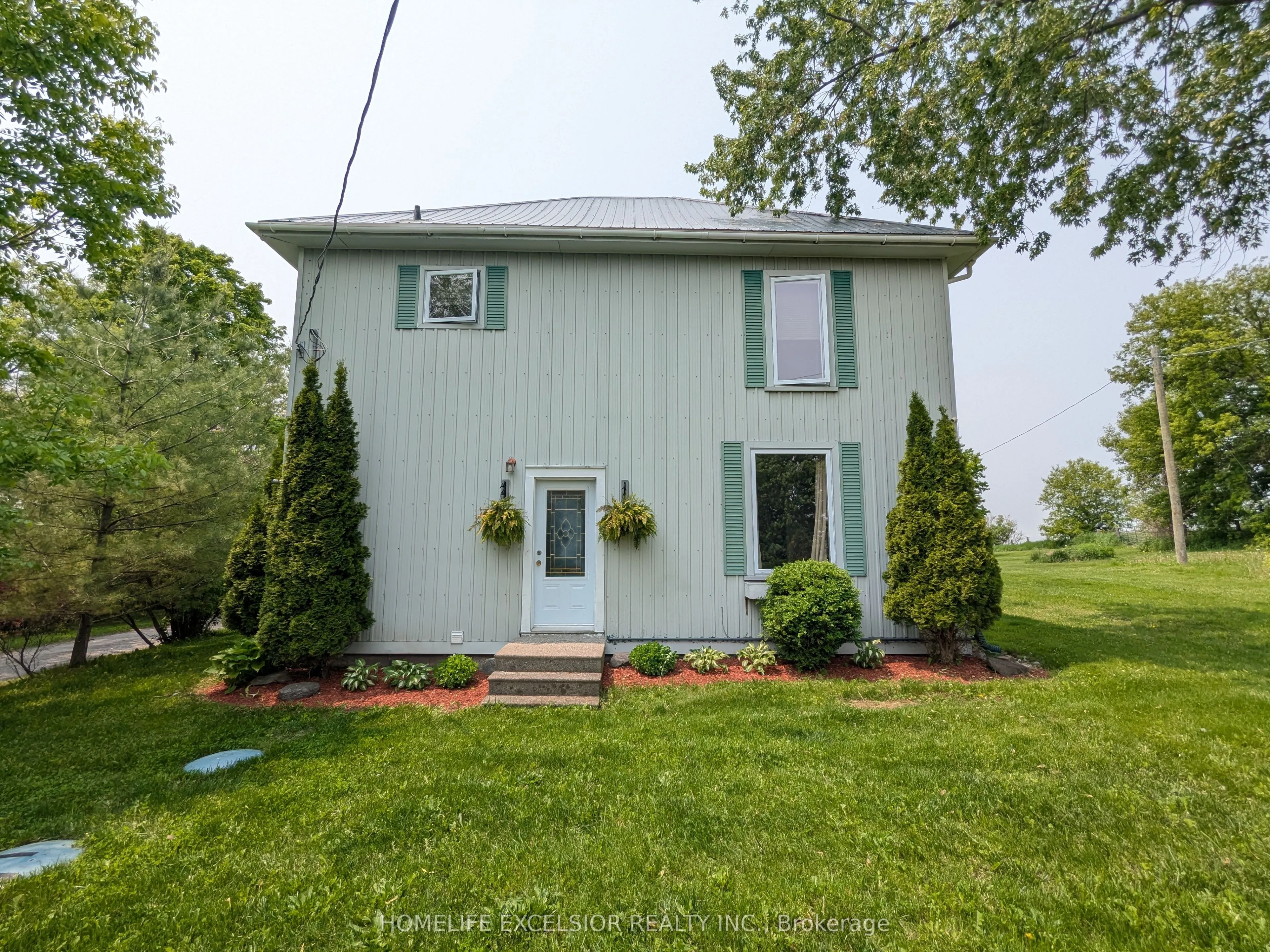 8850 Lake Ridge Road, #Detached Home