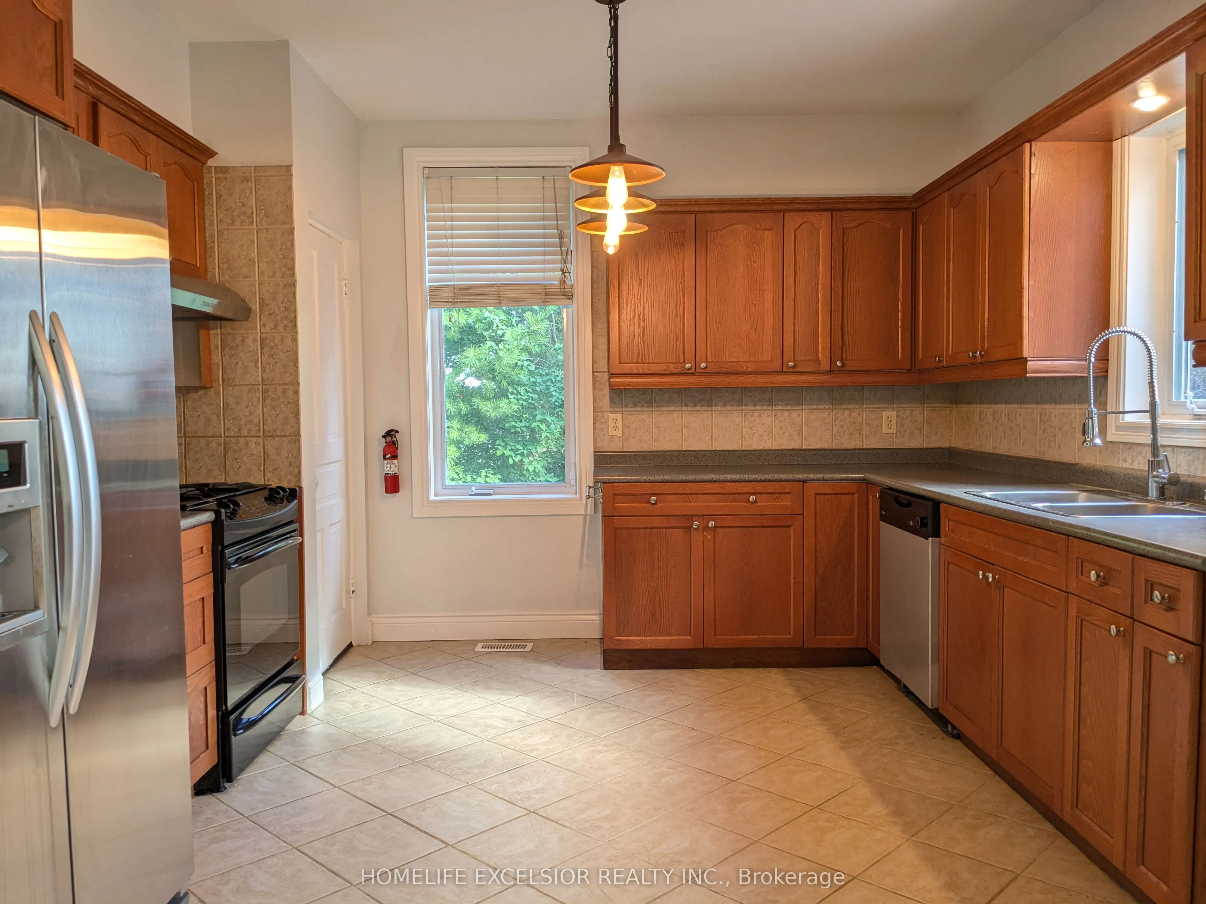 8850 Lake Ridge Road, #Detached Home