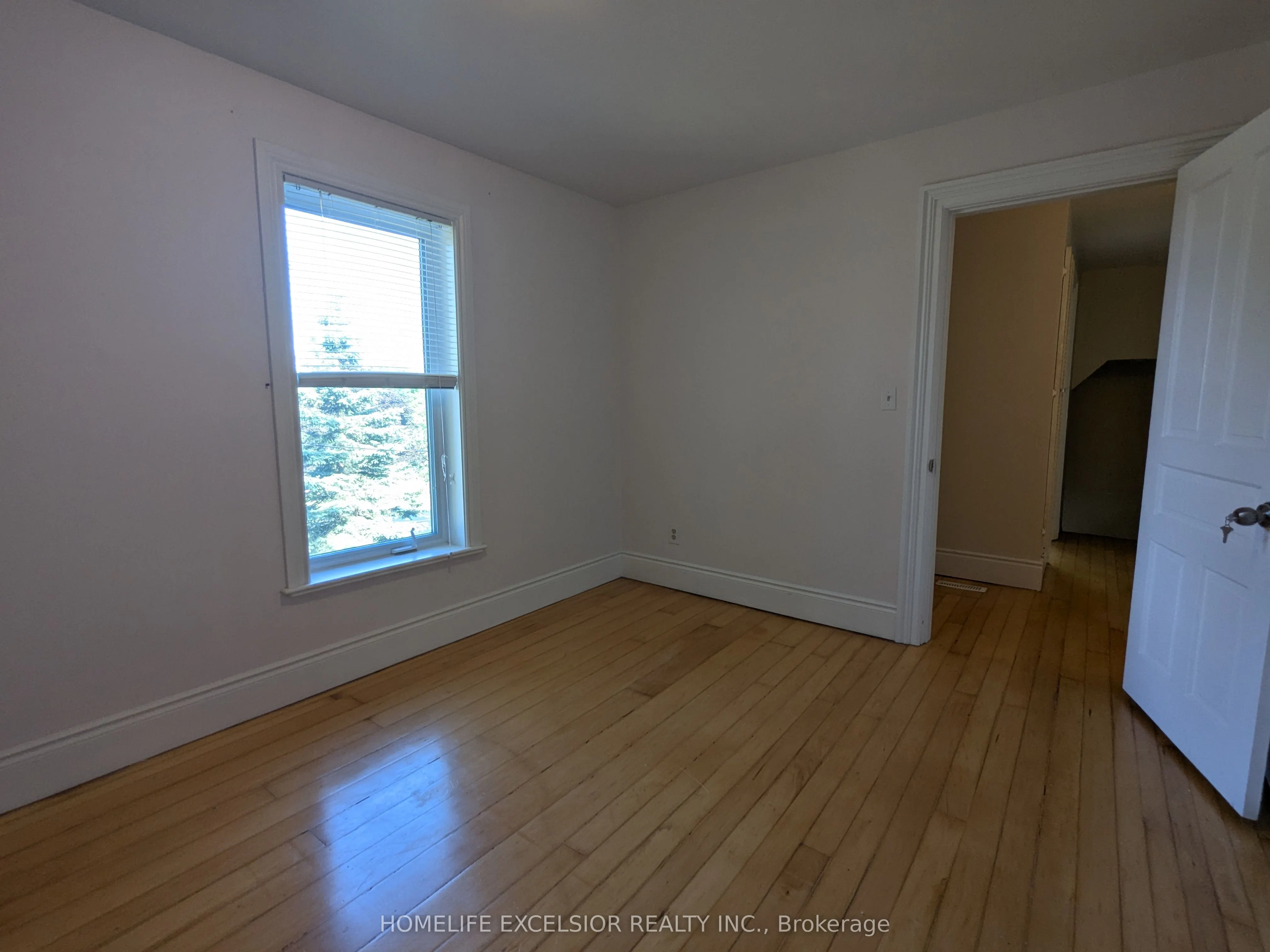 8850 Lake Ridge Road, #Detached Home