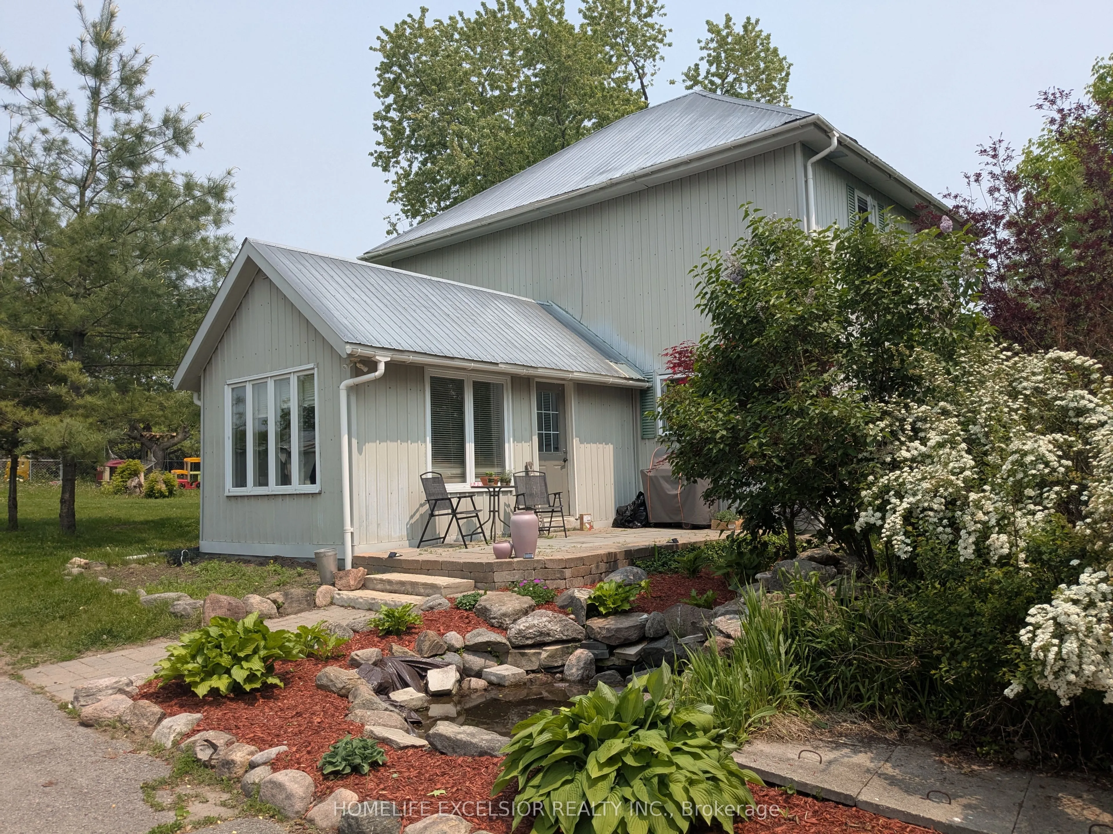 8850 Lake Ridge Road, #Detached Home