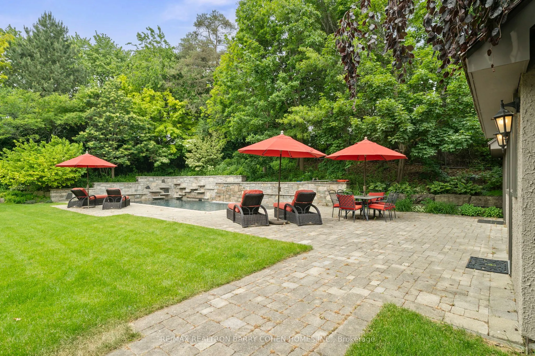 55 Thornbank Road