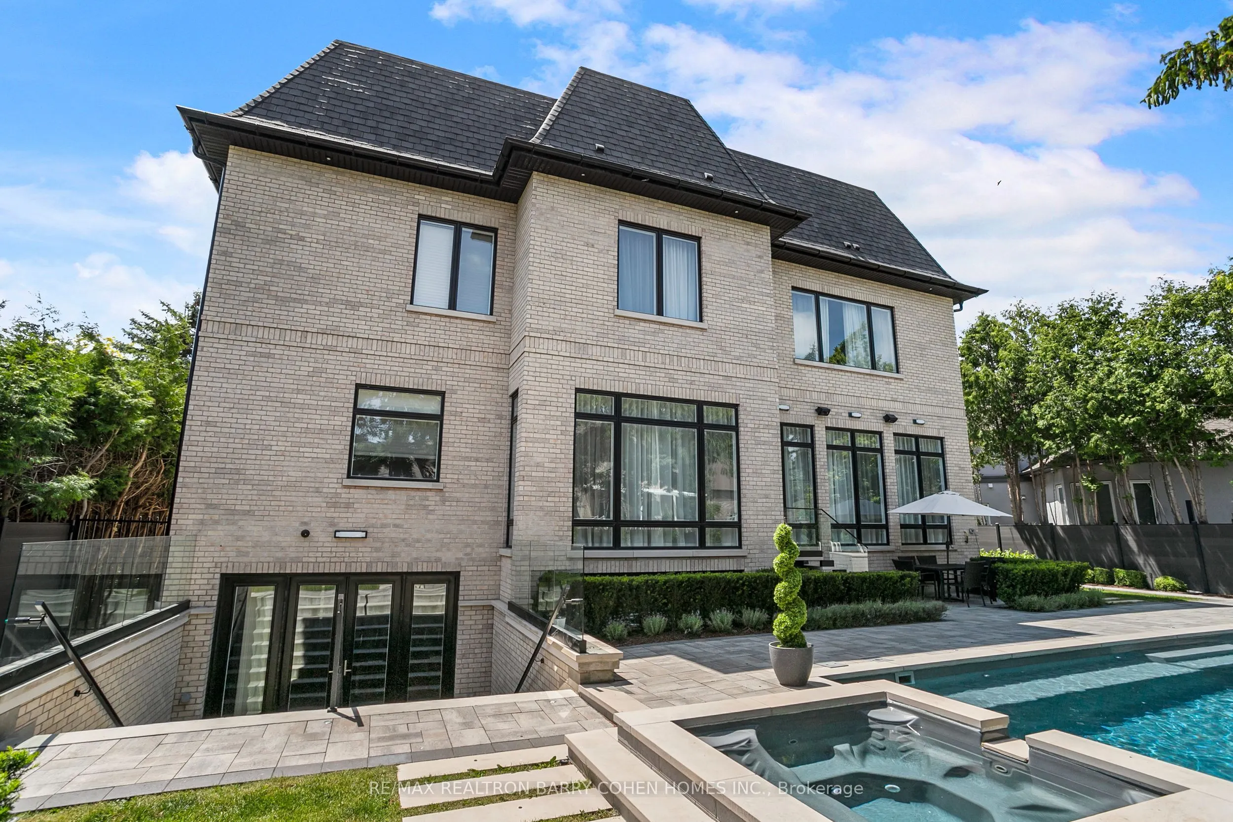61 Orlon Crescent