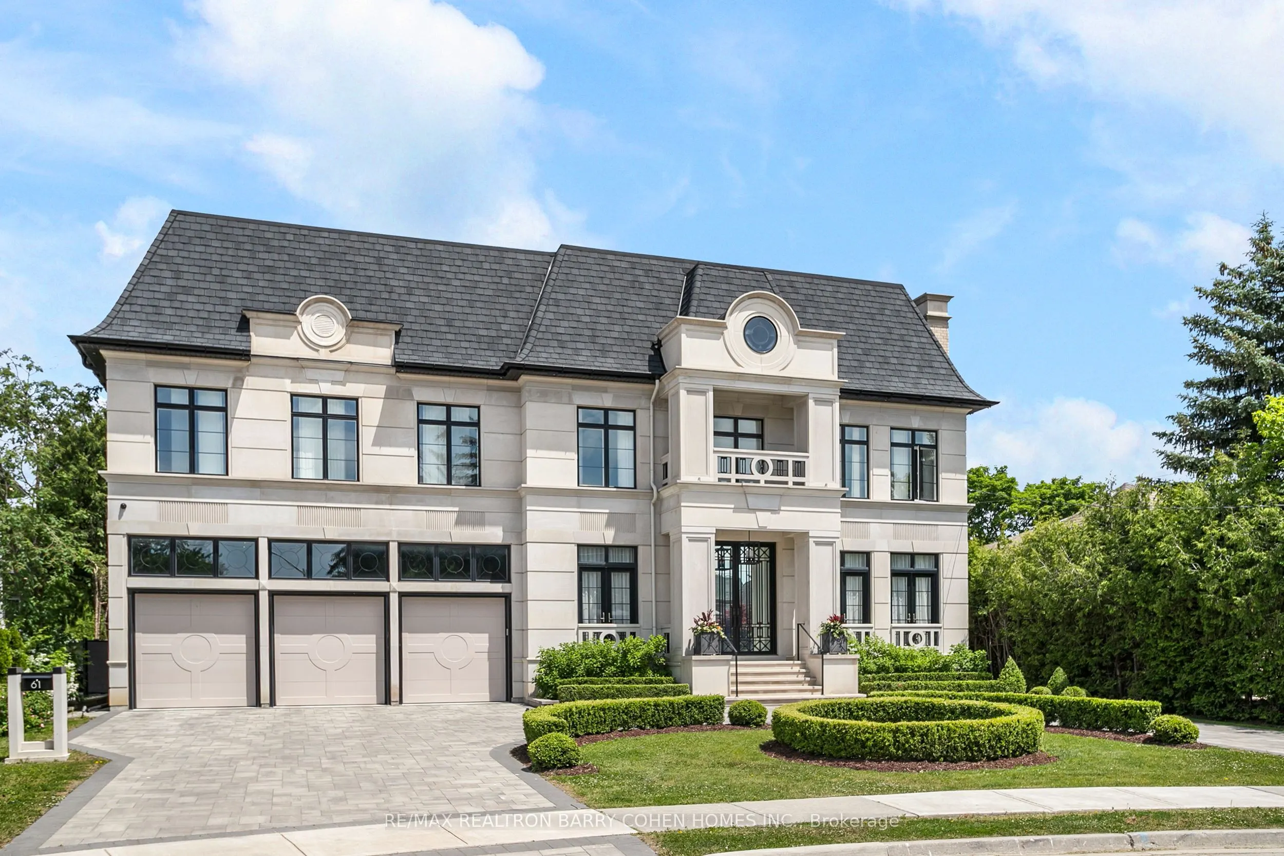 61 Orlon Crescent