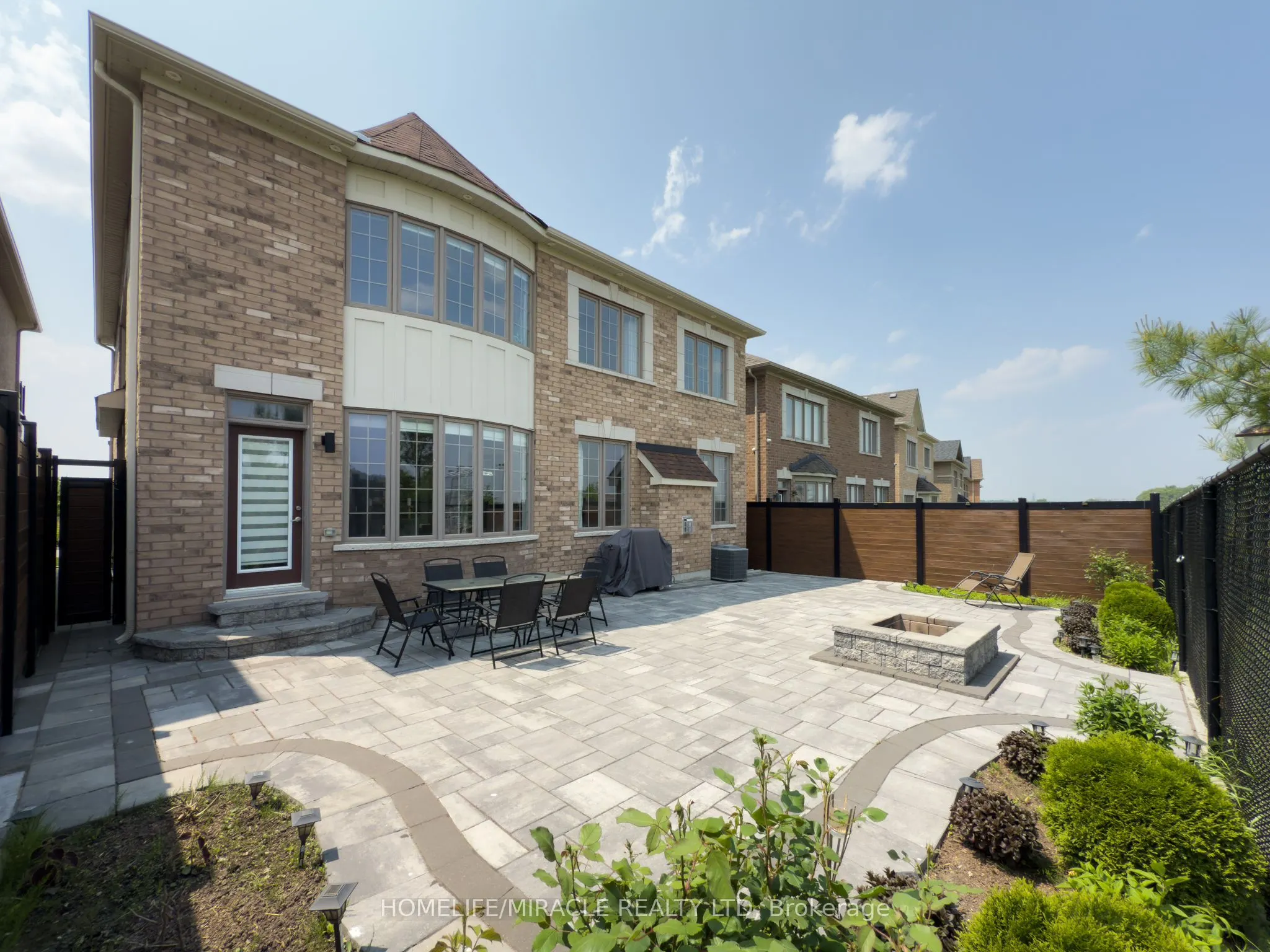 118 Frank Kelly Drive