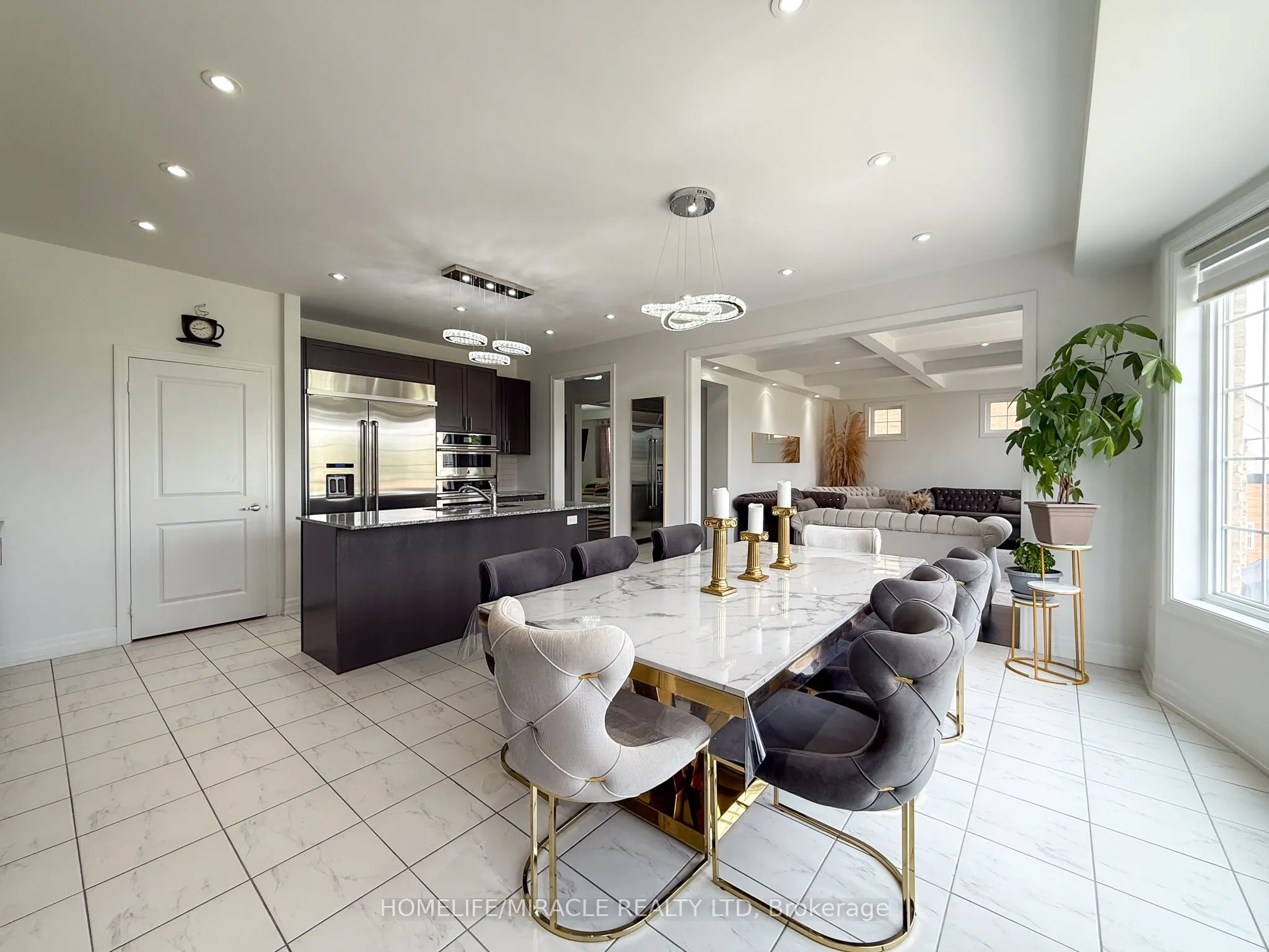 118 Frank Kelly Drive