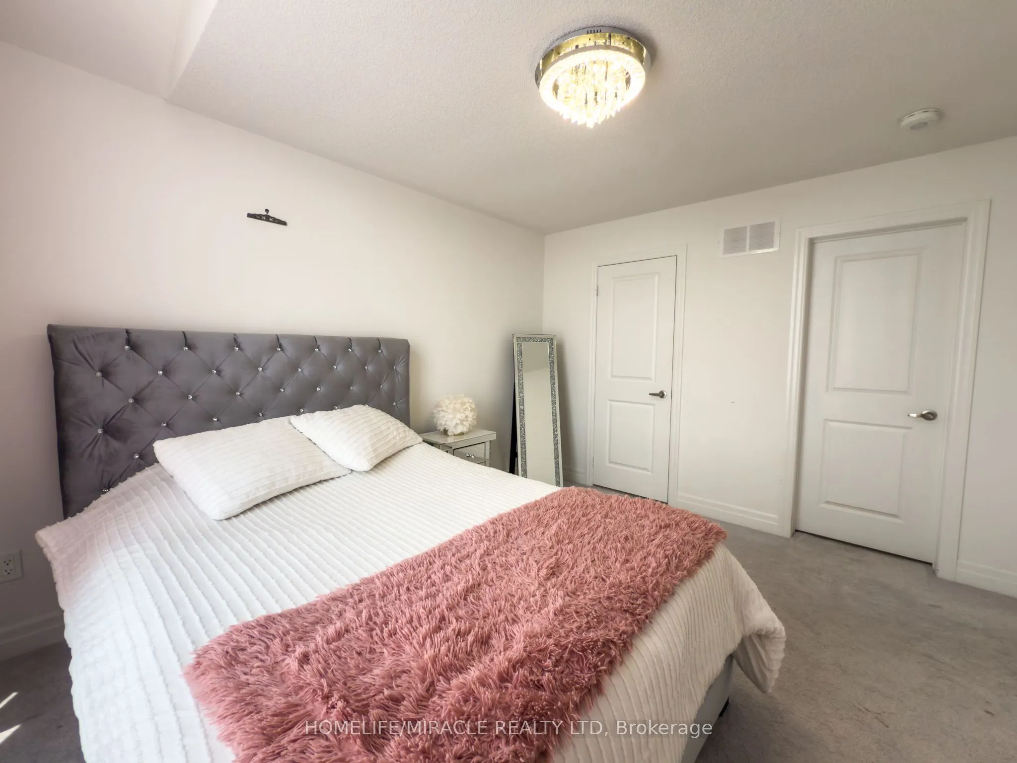 118 Frank Kelly Drive