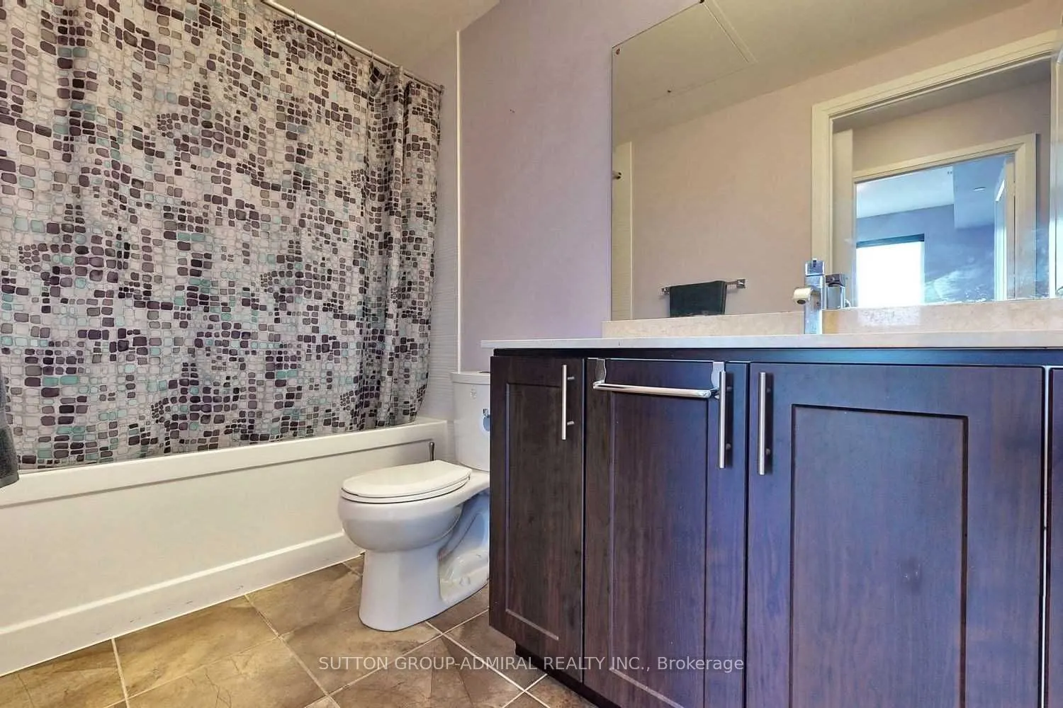 7161 Yonge Street, #619