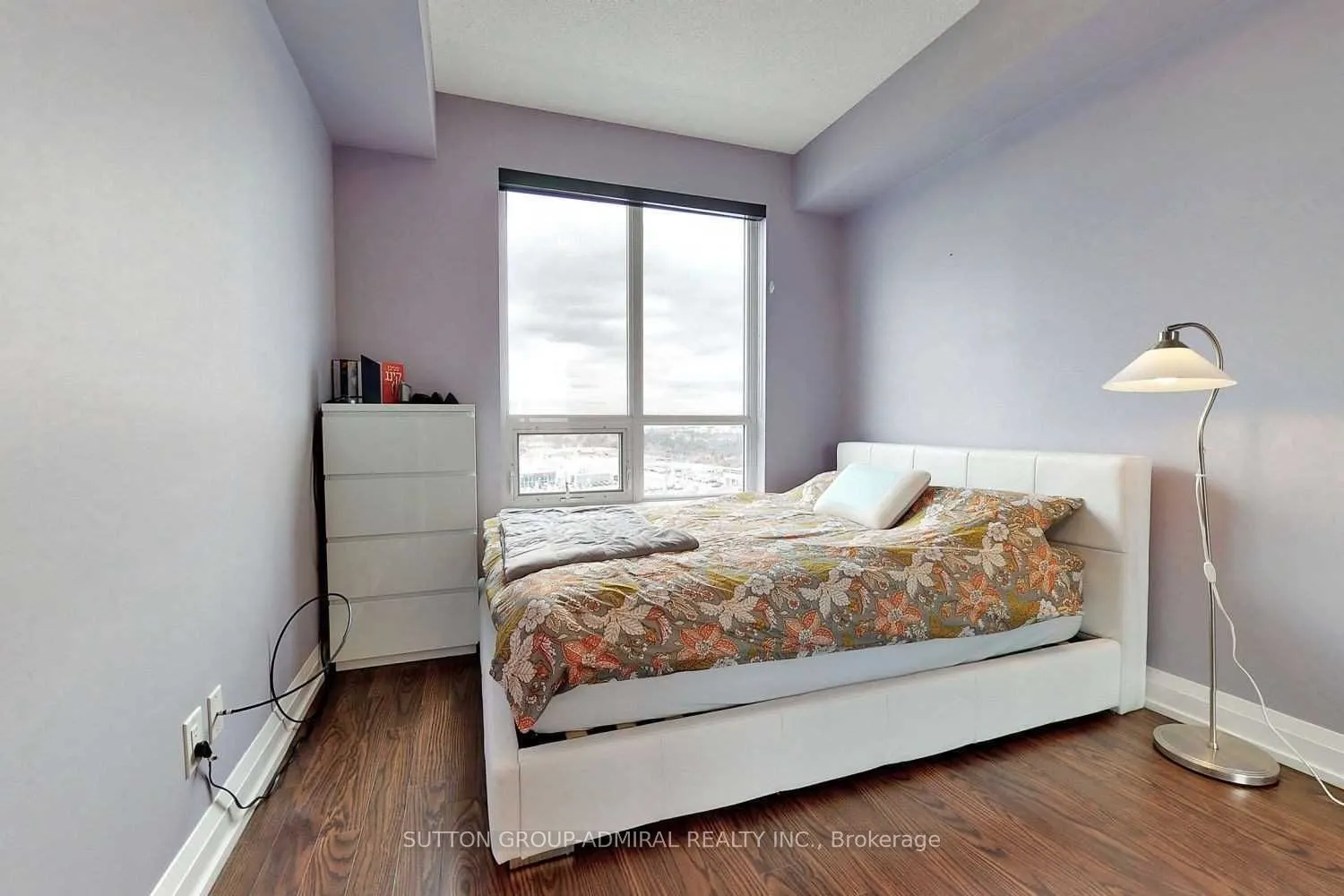 7161 Yonge Street, #619