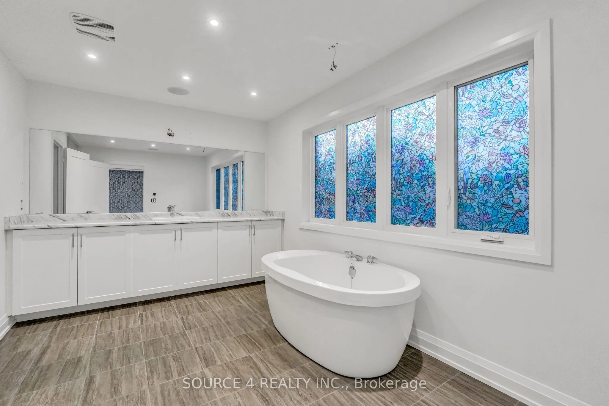 34 Cloverridge Avenue