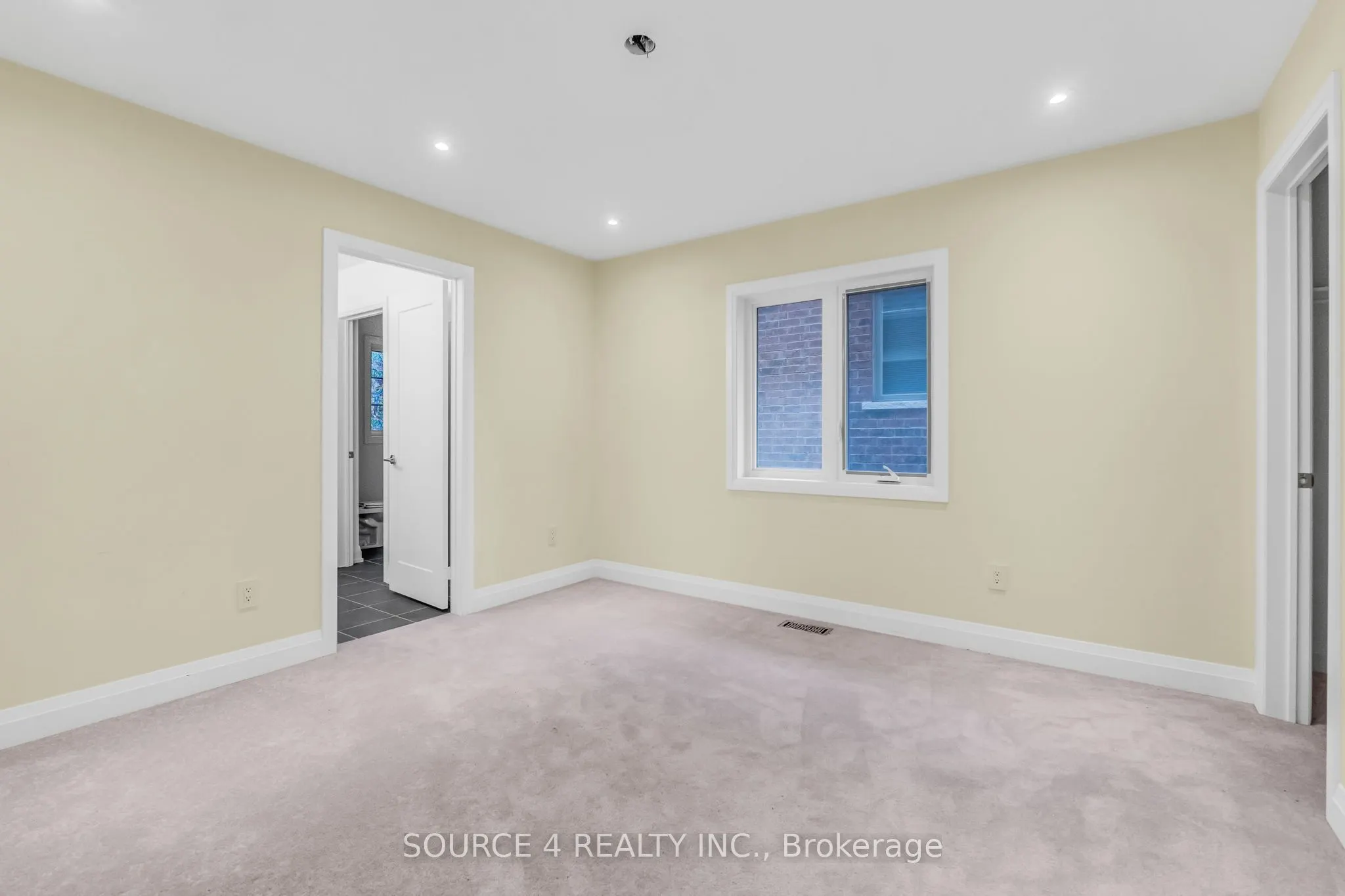 34 Cloverridge Avenue