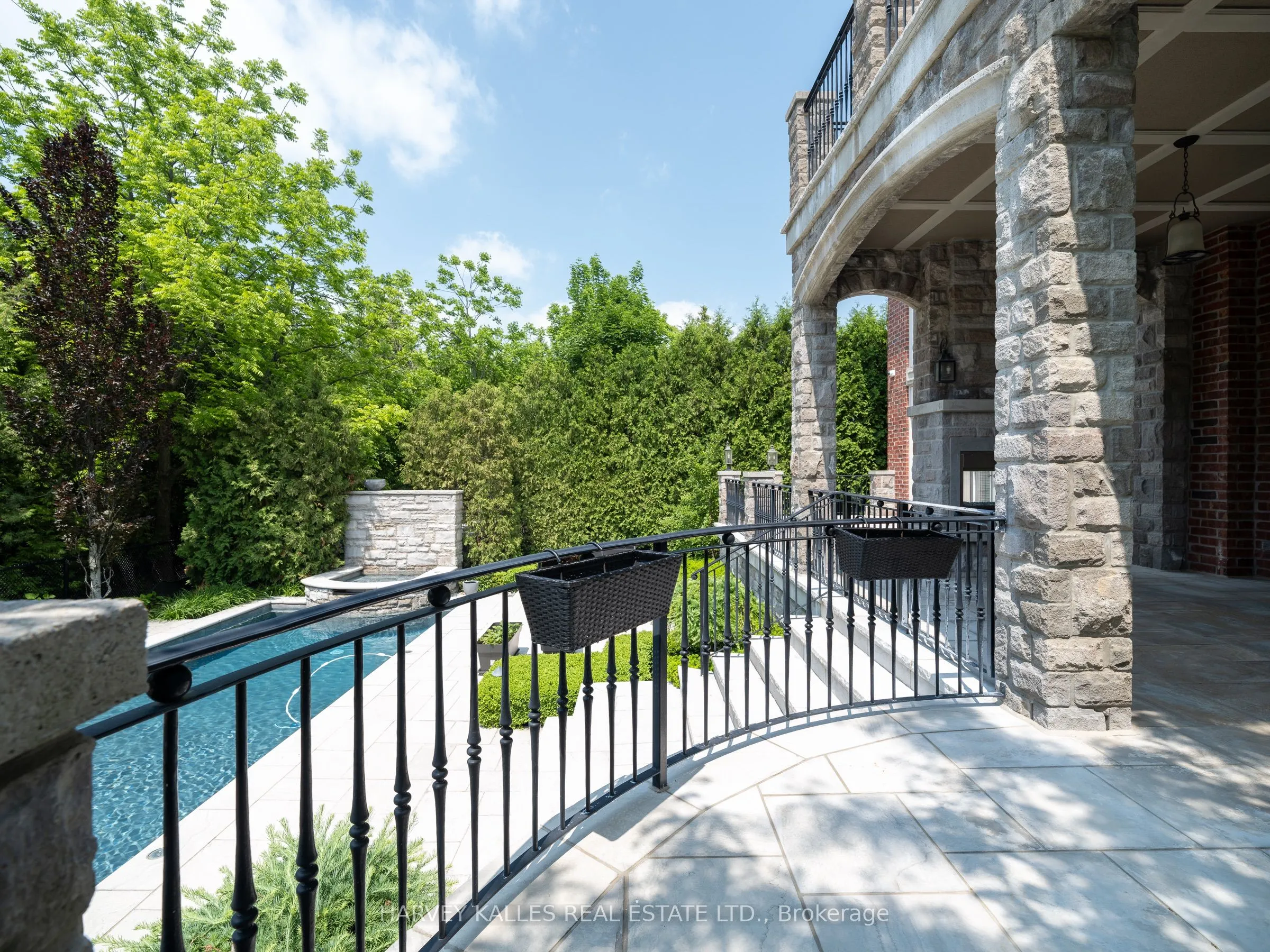 147 Cooks Mill Crescent