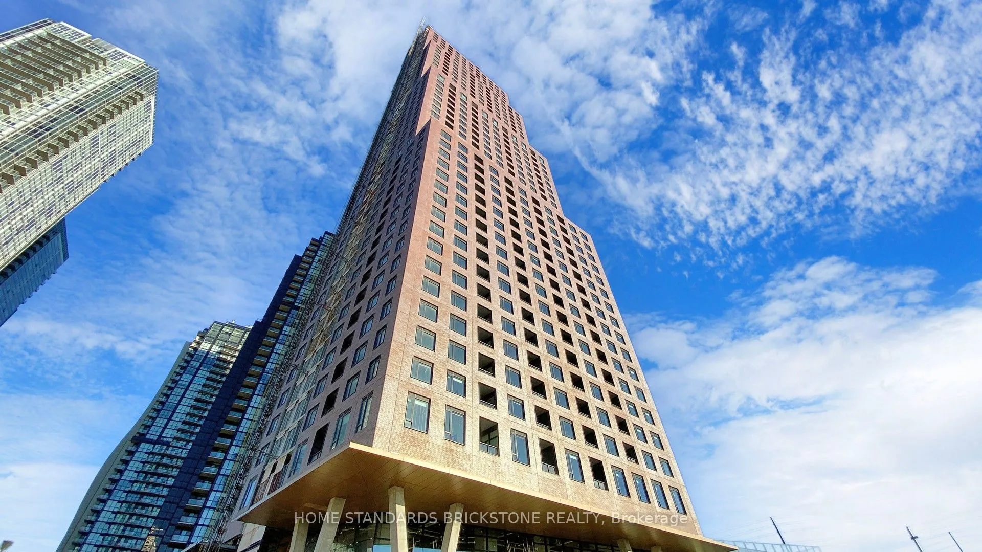 2920 HIGHWAY 7 Road W, #3501