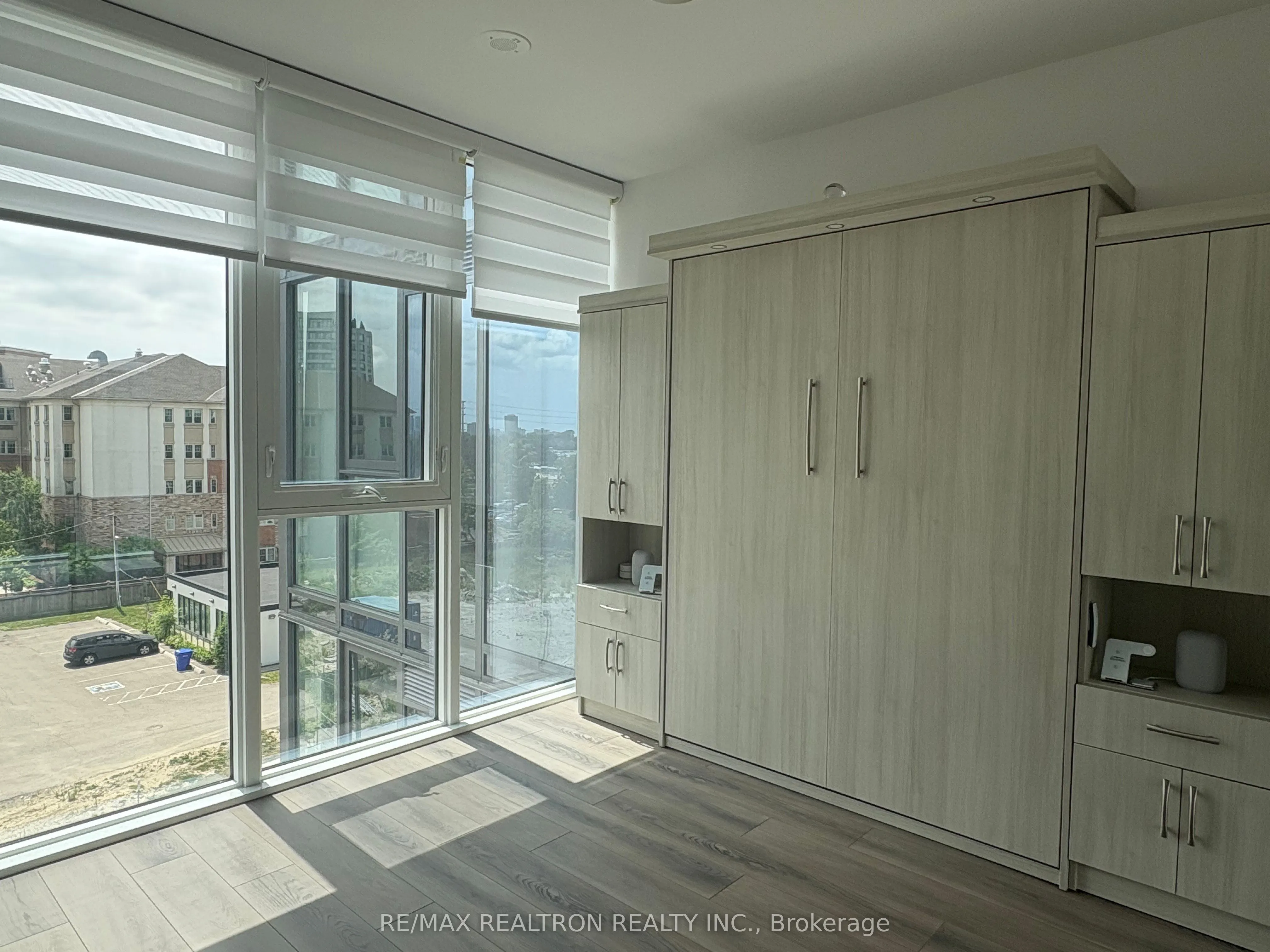 10 Gatineau Drive, #403W