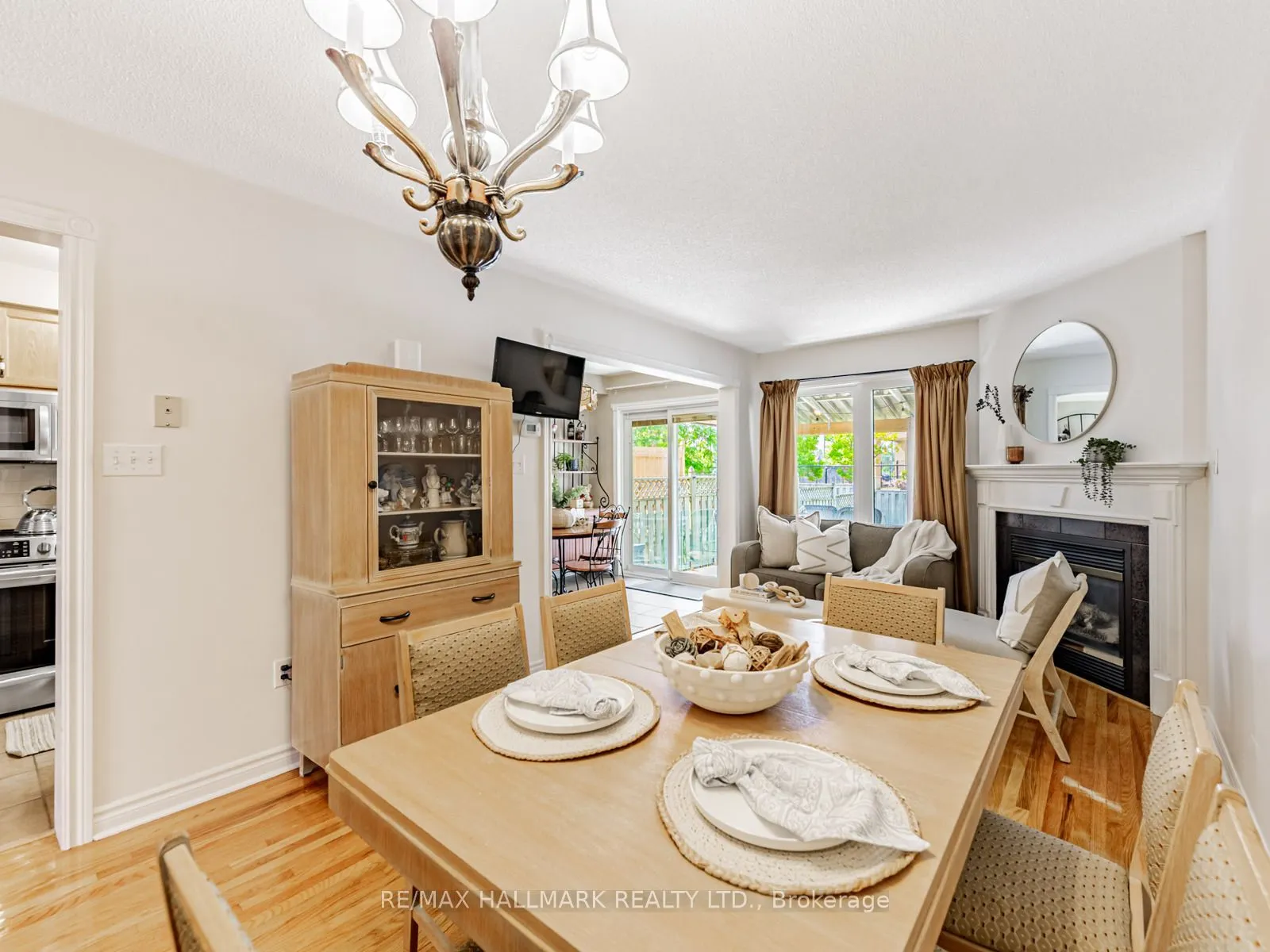 52 Mistleflower Court
