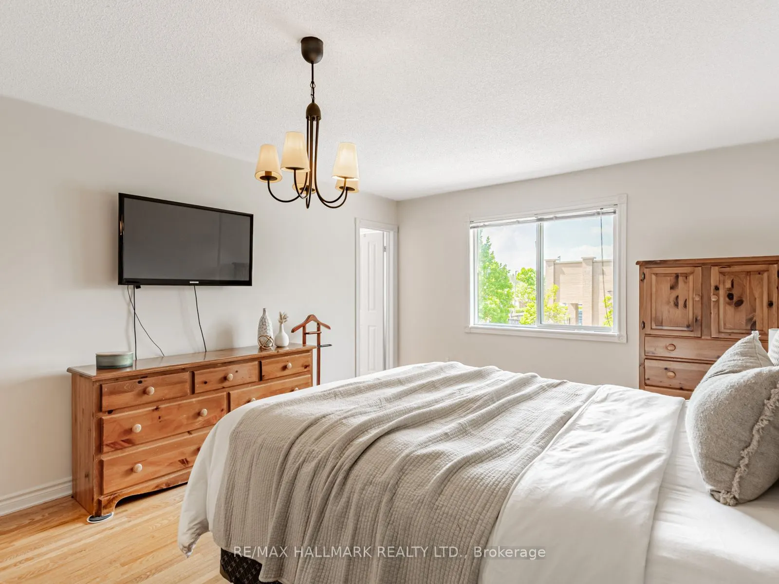 52 Mistleflower Court