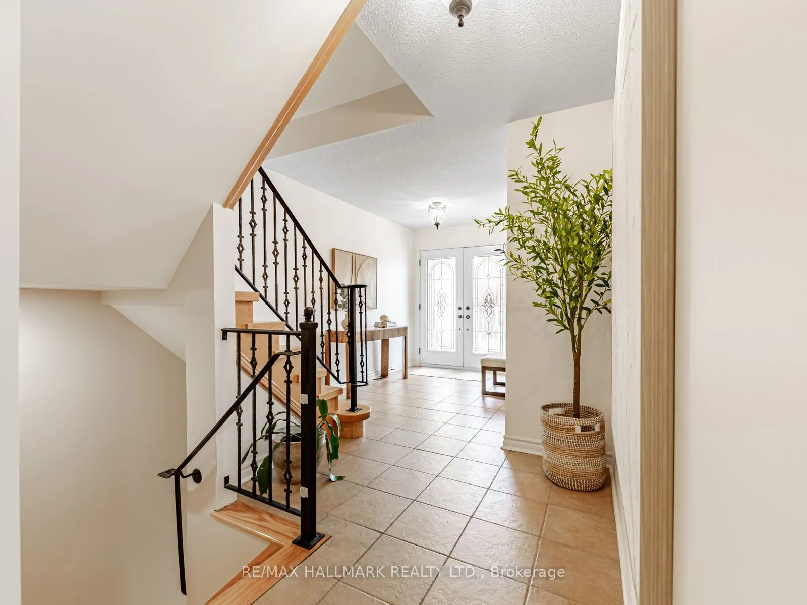 52 Mistleflower Court