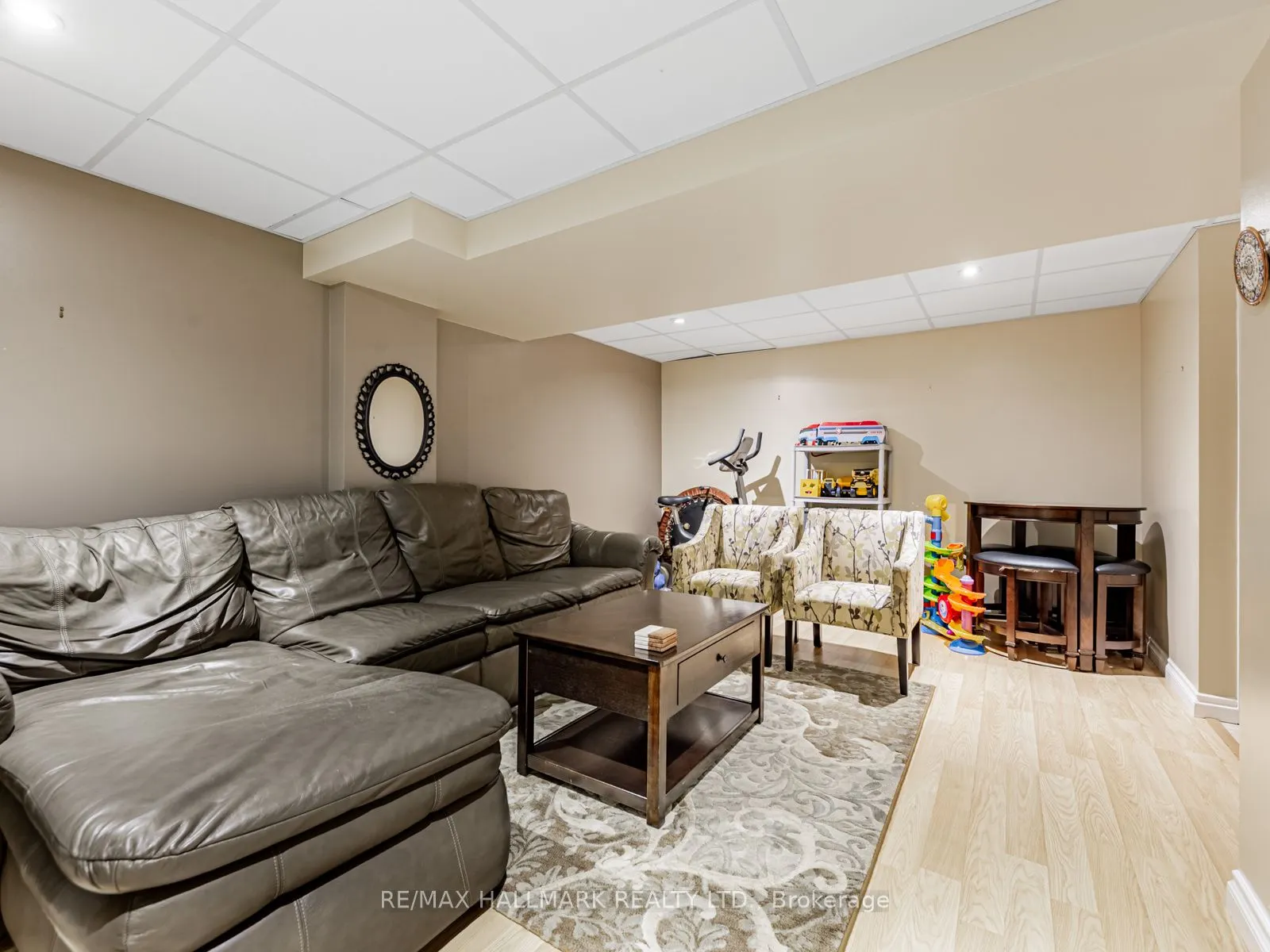 52 Mistleflower Court