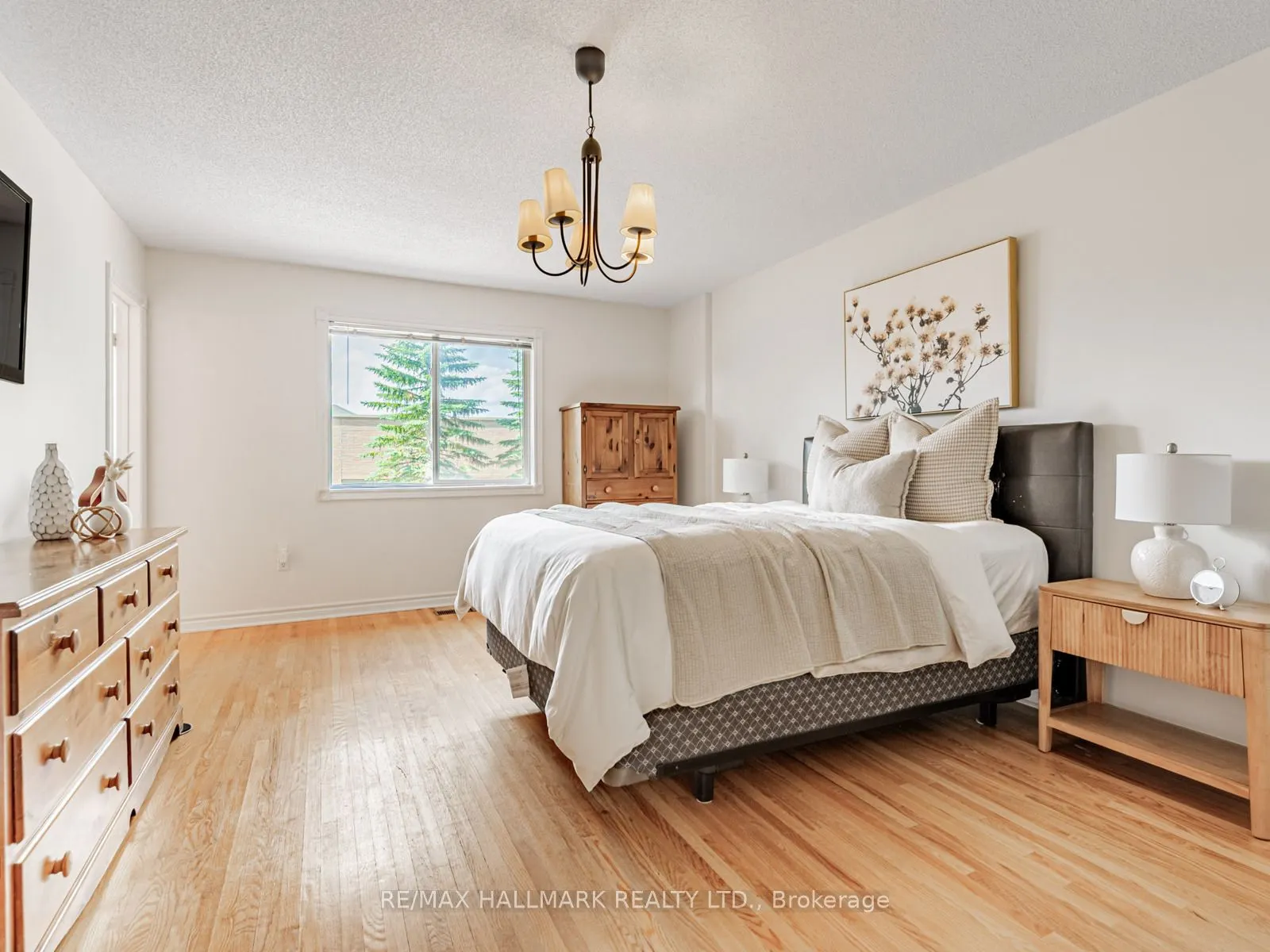 52 Mistleflower Court
