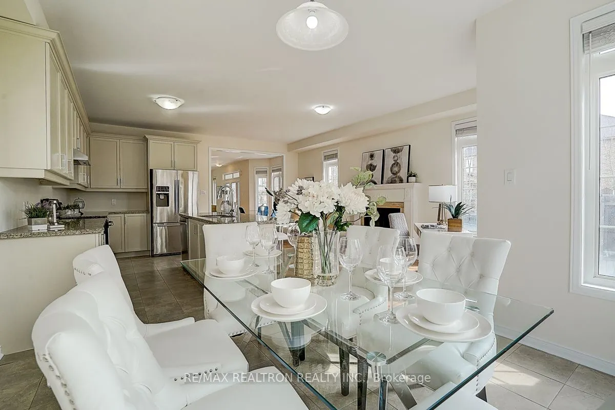 61 Warbler Avenue