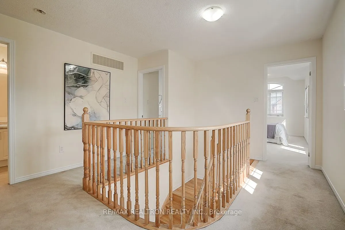 61 Warbler Avenue