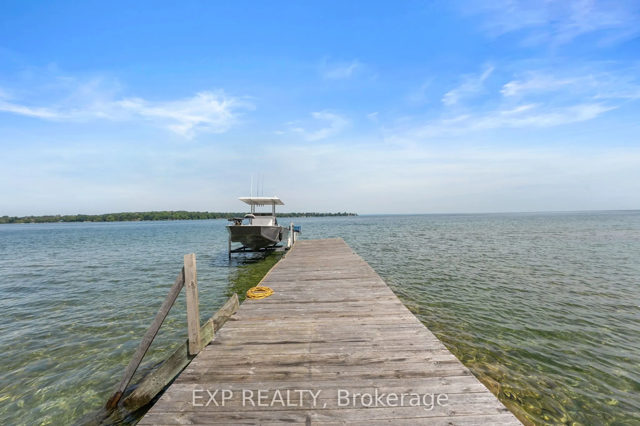 21 Lake Drive E