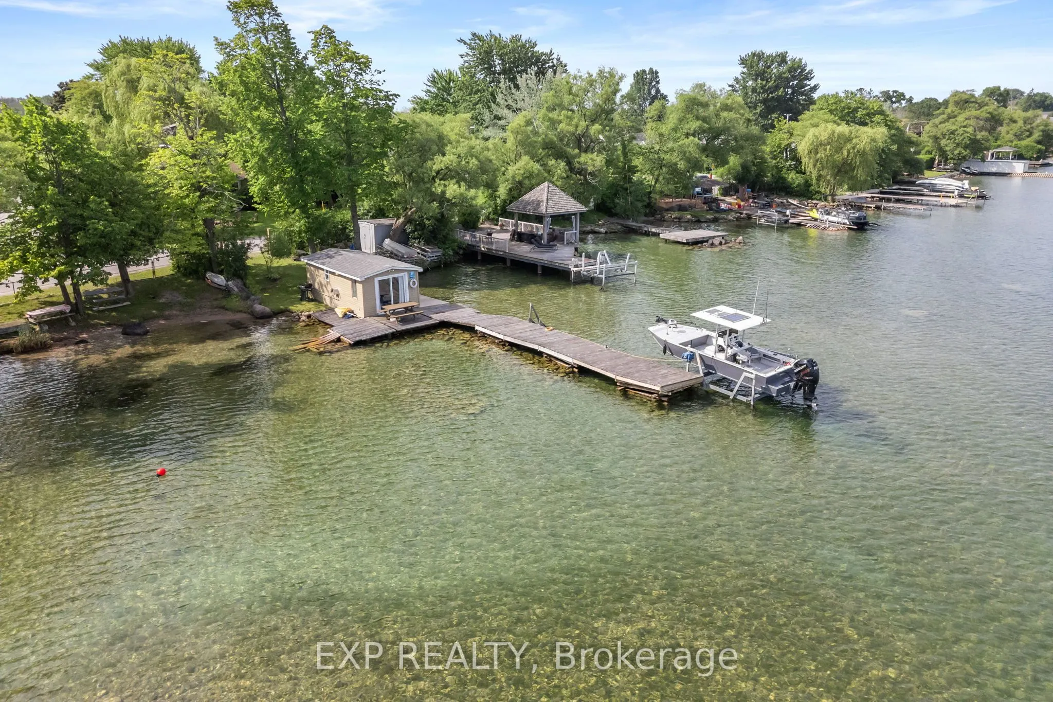 21 Lake Drive E