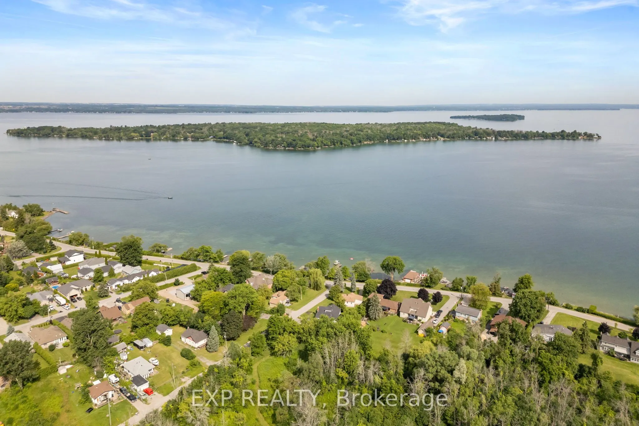 21 Lake Drive E