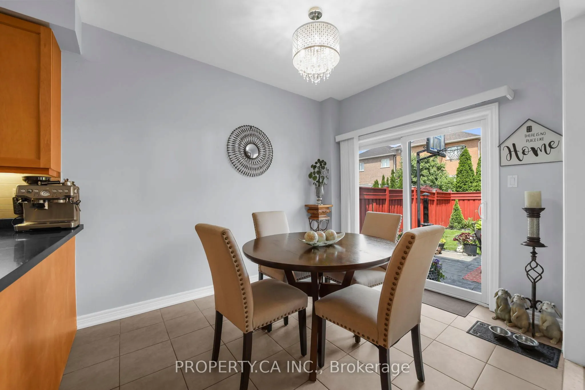 25 Boticelli Way