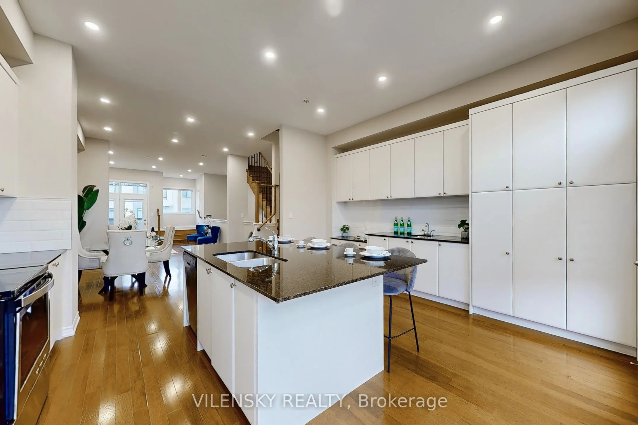 162 Golden Trail