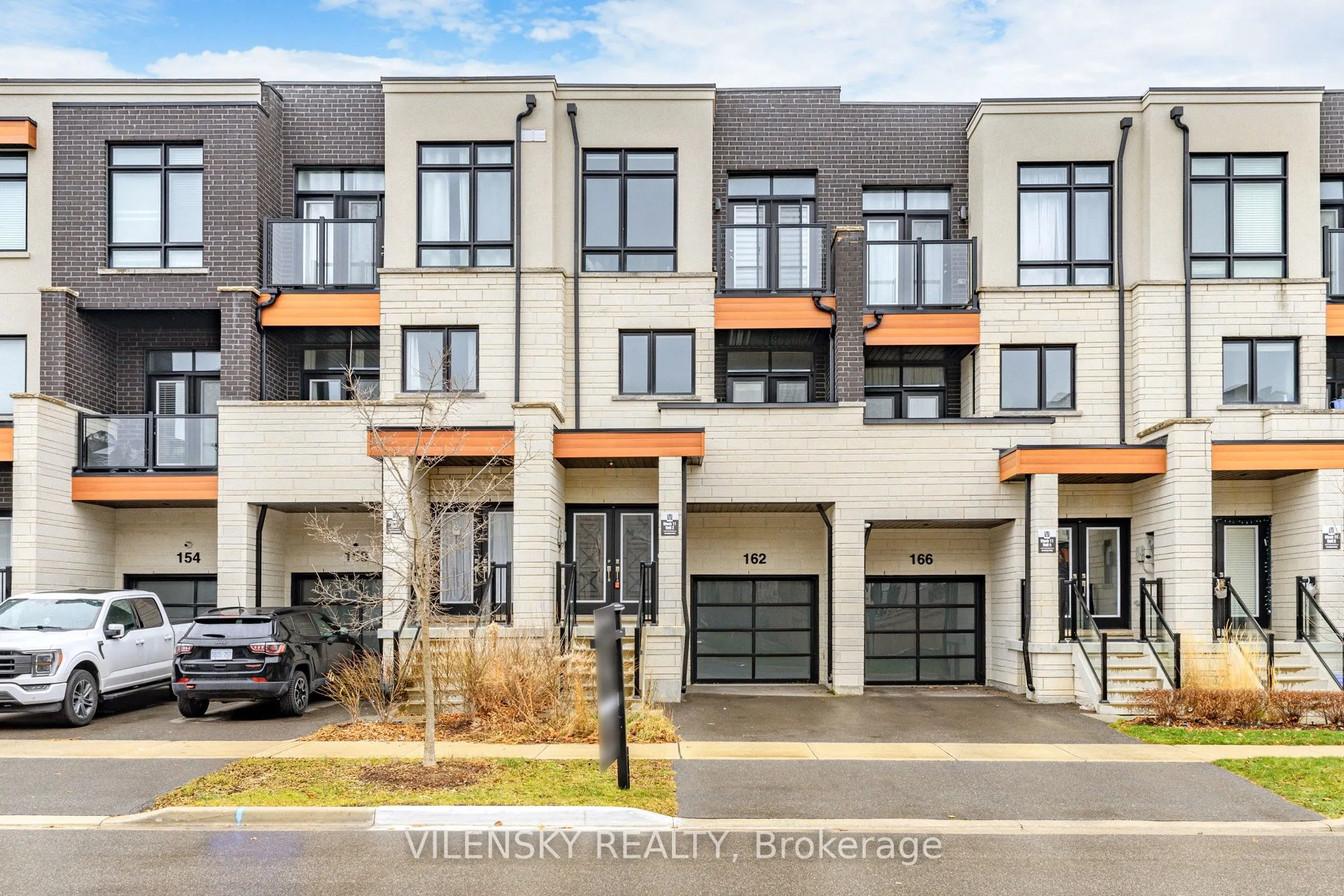 162 Golden Trail