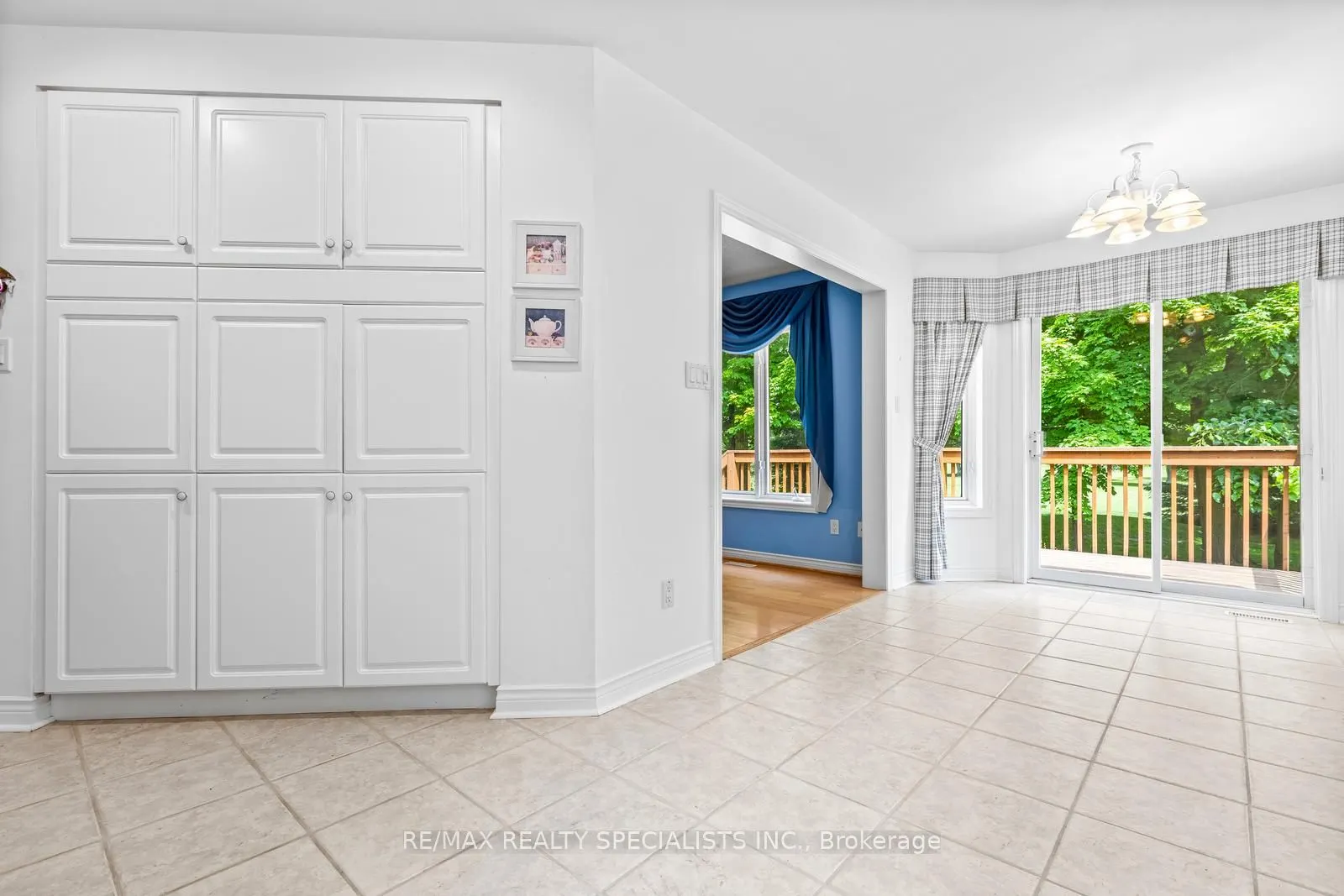 47 Sunset Boulevard, #4