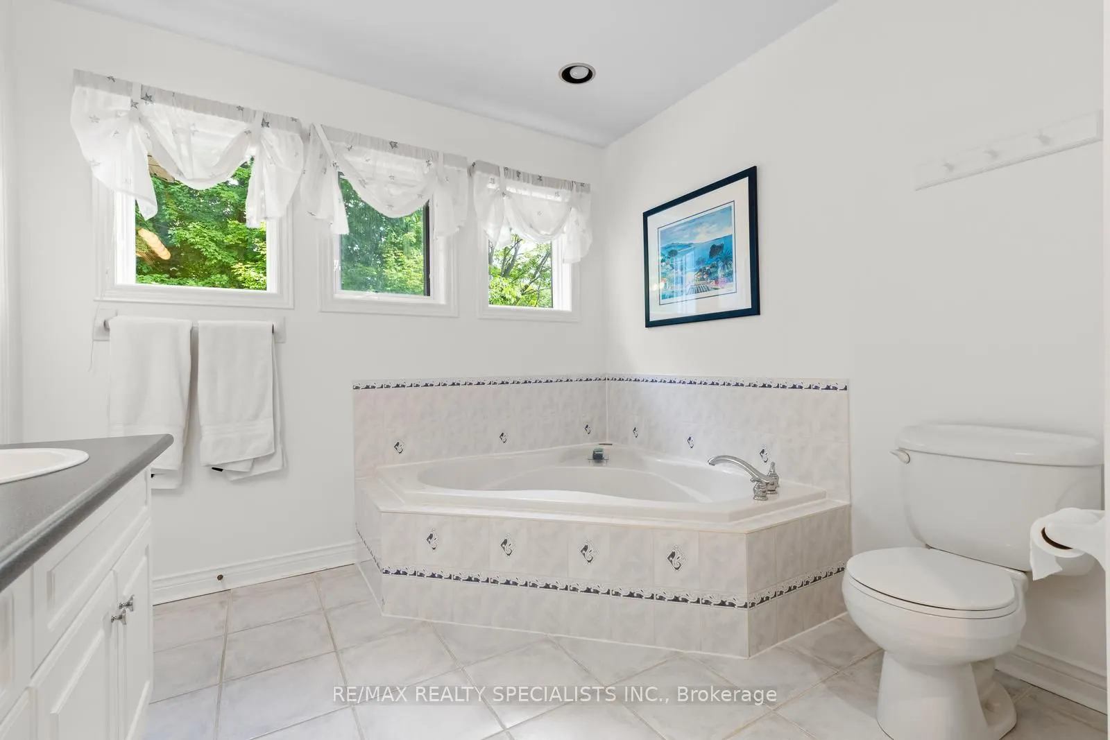 47 Sunset Boulevard, #4