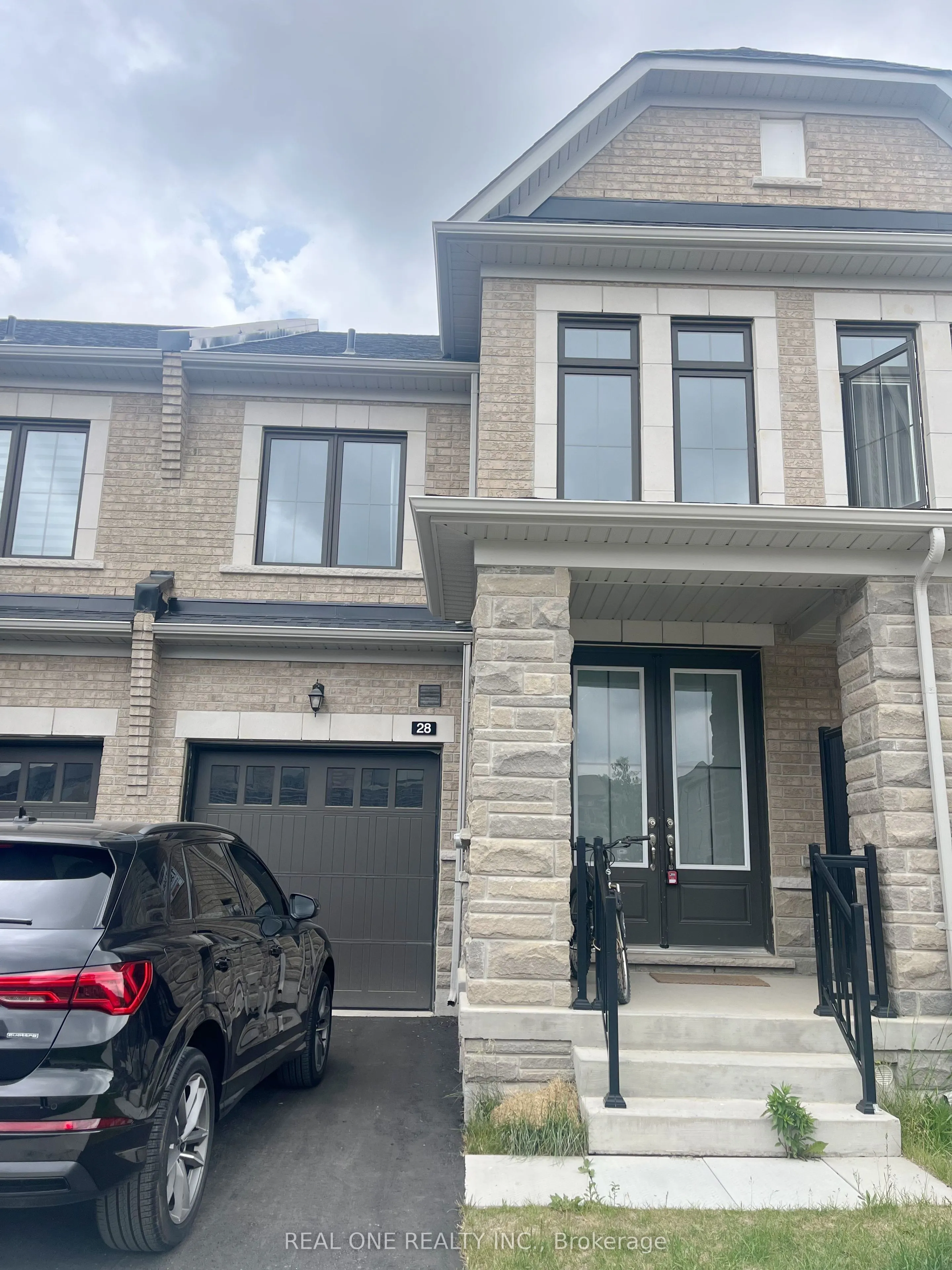 28 Hercules Club Drive